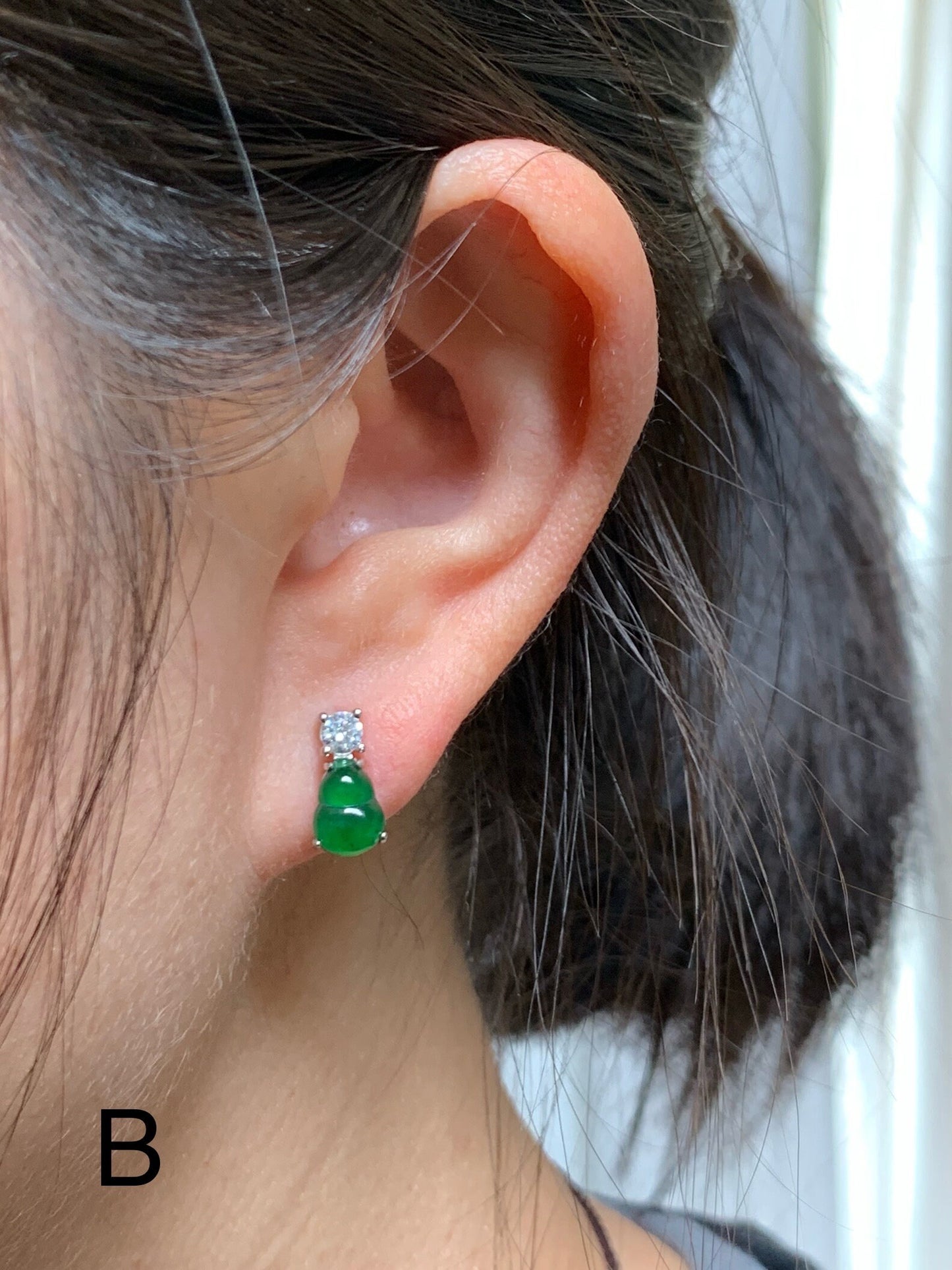 Natural Guatemalan Icy Translucent Green Jadeite Gourd Hulu Stud Earrings S925 Sterling Silver Yellow Gold Overlay 天然冰危绿翡翠葫芦银镶耳钉