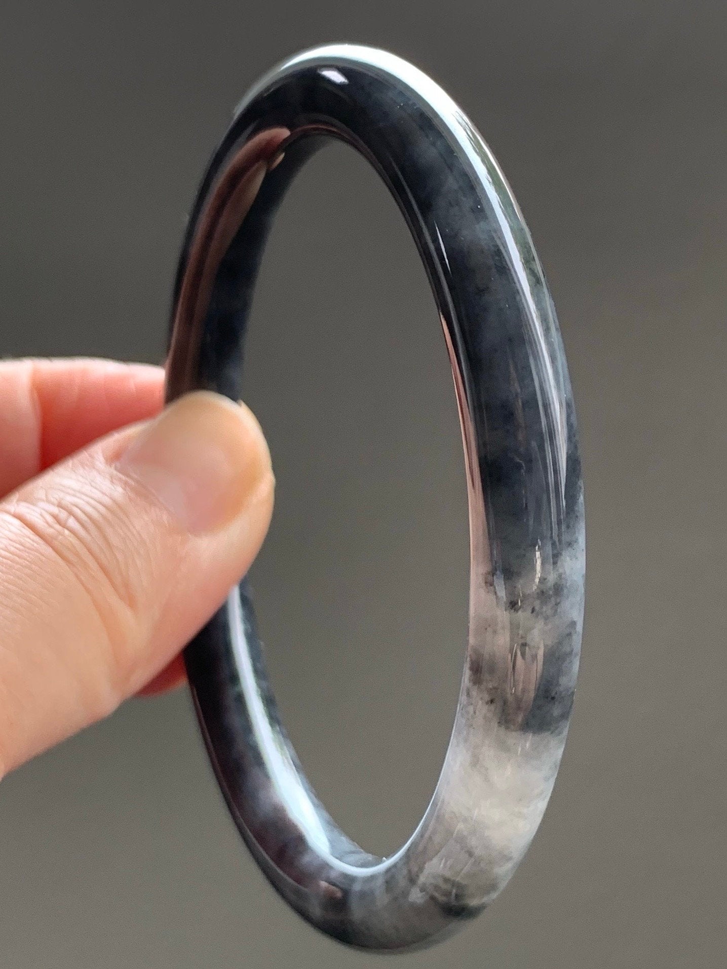 Certified Natural Burmese Icy Translucent Dark Wuji Jadeite Slim Bangle Bracelet 7.5x7.6mm 58mm 7" 30.58g 天然缅甸冰乌鸡翡翠圆条手镯 1490
