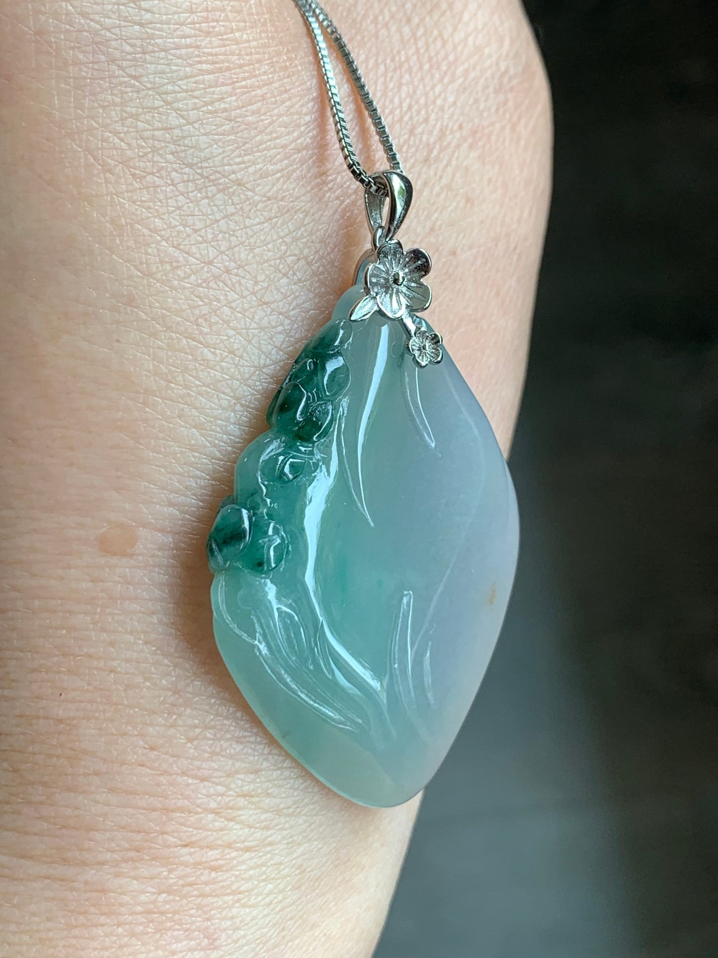 Certified Natural Burmese Icy Translucent Gelatinous Green Marbled Jadeite Diamond Pendant w/ Cherry Blossoms Sterling Silver 天然缅甸冰晴飘绿花翡翠吊坠