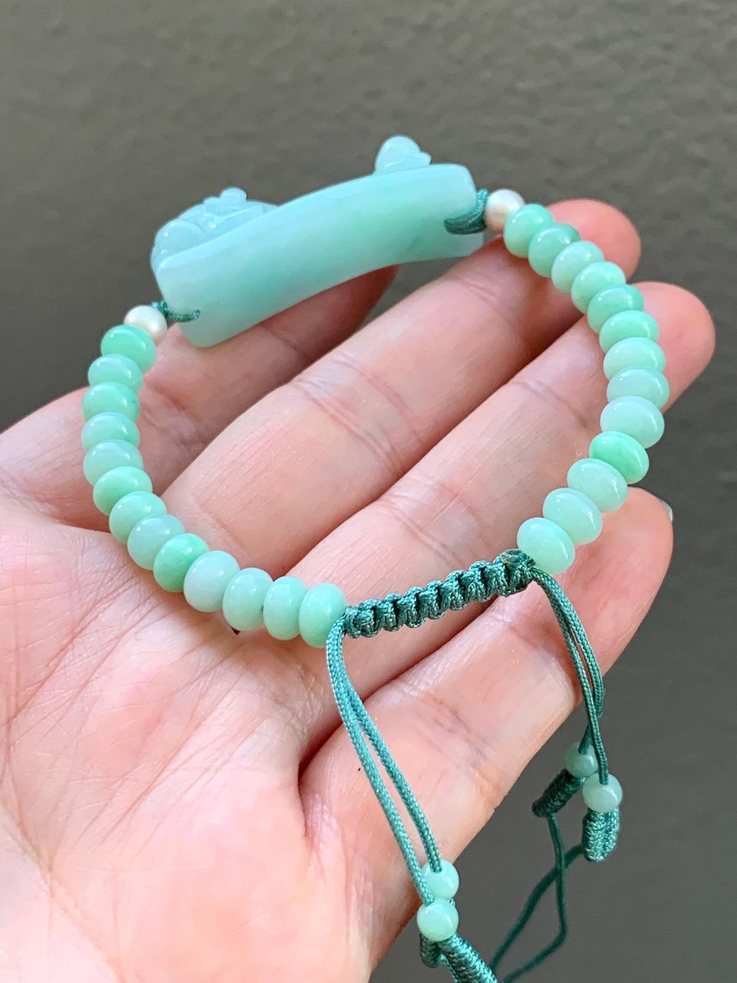 Natural Burmese Translucent Light Apple Green Jadeite Lotus Flower & Fish Cuff Jadeite Drum Beads Beaded Bracelet 6.75” 天然缅甸淡果绿翡翠荷花鱼手牌手串