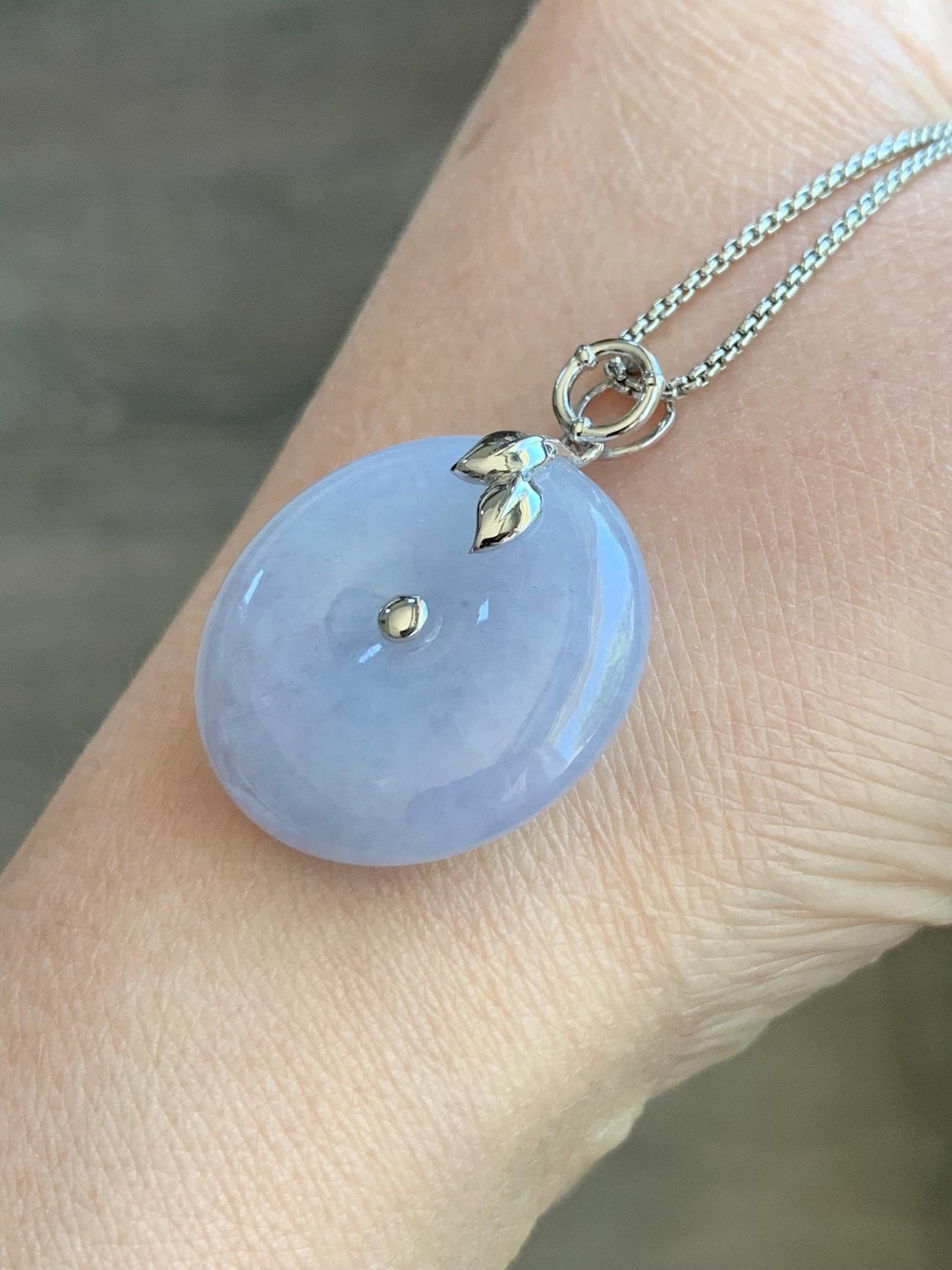 Certified Natural Burmese Icy Translucent Light Purple Jadeite Ping An Kou Donut Pendant 18K White Gold 10.69g 天然缅甸冰胶淡紫翡翠平安扣镶嵌吊坠 8620