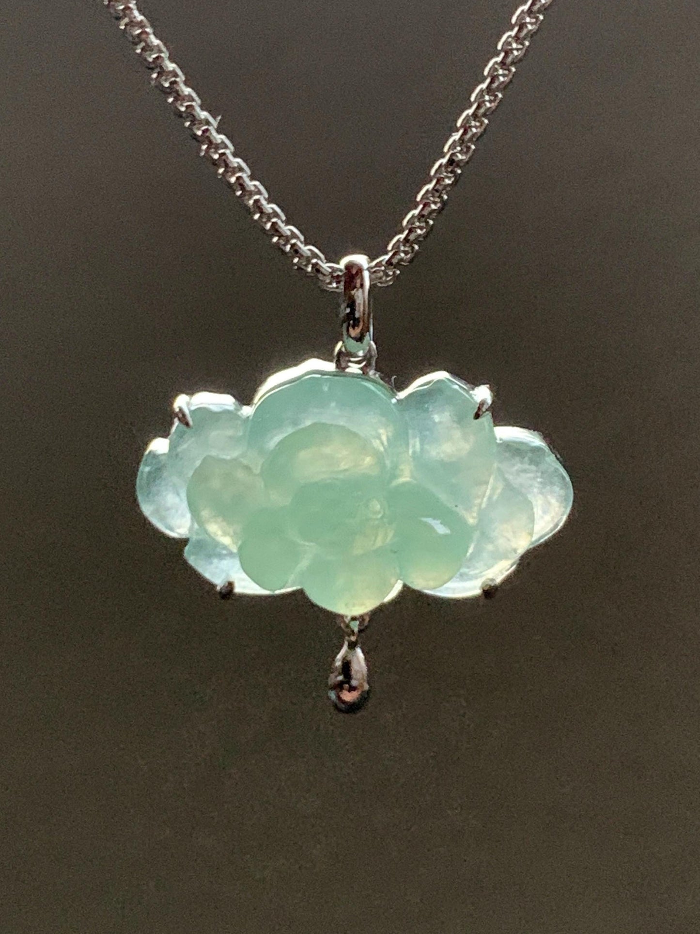 Certified Natural Burmese Icy Highly Translucent Apple Green Jadeite Carved Lotus Flower Pendant 18K White Gold 2.59g 天然缅甸起冰果绿翡翠荷花镶嵌吊坠 8613