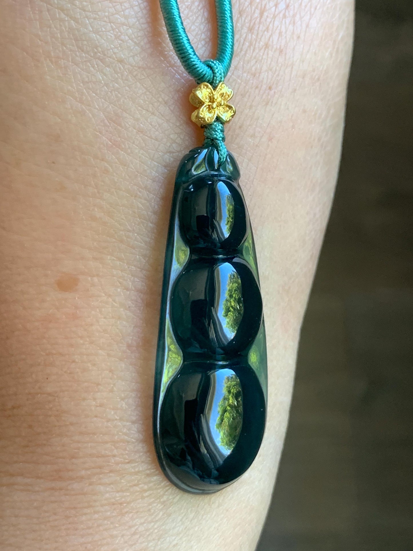 Natural Guatemalan Icy Translucent Dark Teal Blue Jadeite Large Peapod Pendant Rope Necklace 26” Adjustable 8g 天然冰危深蓝翡翠福豆吊坠