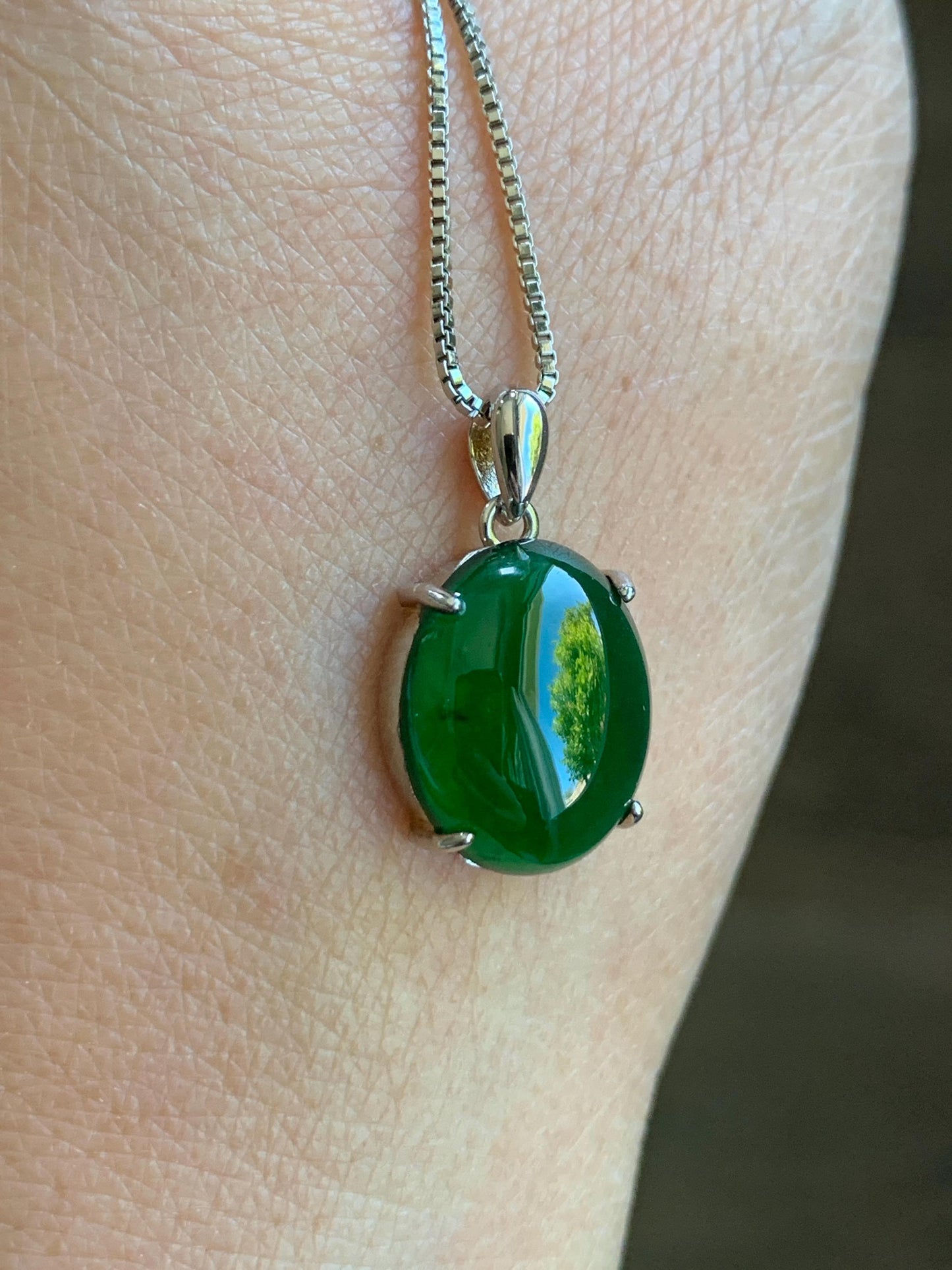 Certified Natural Guatemalan Icy Highly Translucent Vibrant Green Jadeite Oval Pendant Sterling Silver 1.98g 天然老种冰危绿翡翠镶嵌吊坠 6892