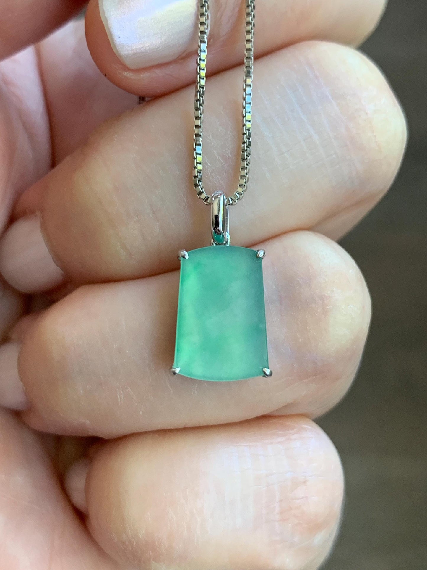 Petite Certified Natural Burmese Icy Highly Translucent Light Green Jadeite Wu Shi Pai Amulet 18K White Gold 1.27g 天然缅甸冰果绿翡翠无事牌镶嵌吊坠 6889