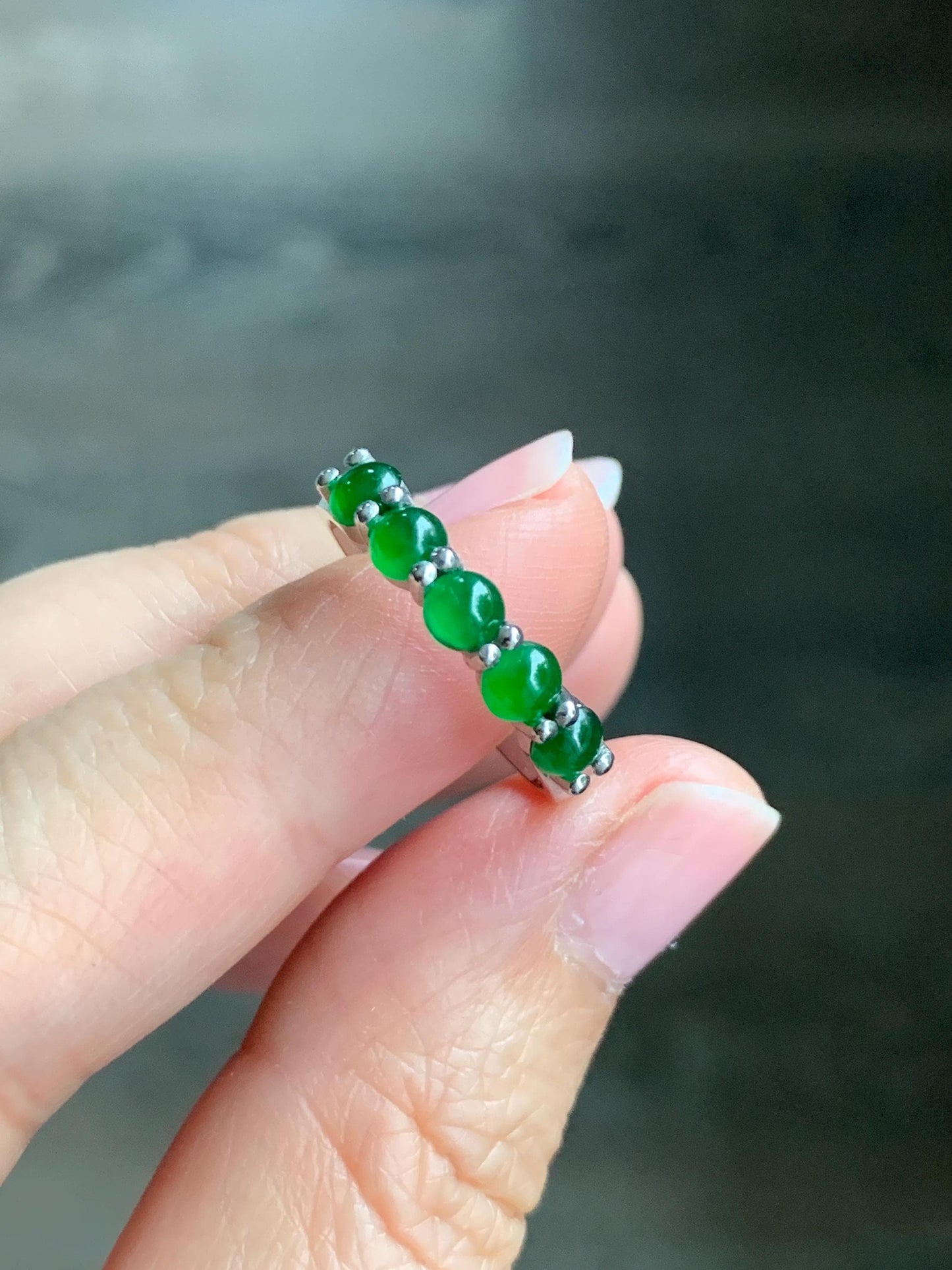 Certified Natural Guatemalan Premium Icy Translucent Vibrant Green 5-Stone Jadeite Band Ring Size 7 Sterling Silver 2.90g 天然老种冰危绿翡翠镶嵌排戒 3038