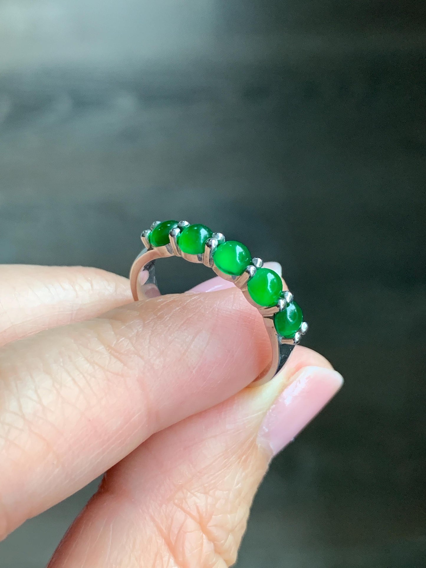 Certified Natural Guatemalan Premium Icy Translucent Vibrant Green 5-Stone Jadeite Band Ring Size 7 Sterling Silver 2.90g 天然老种冰危绿翡翠镶嵌排戒 3038