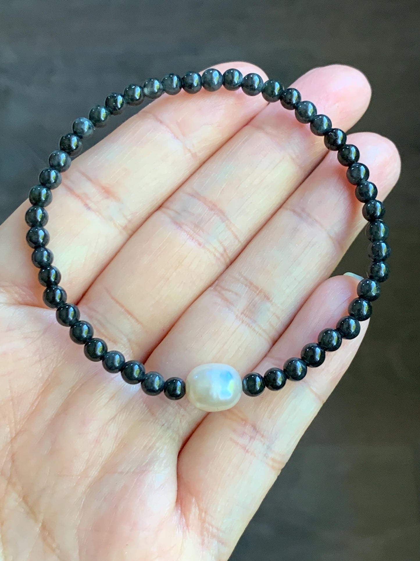 Petite Natural Burmese Icy Translucent Dark Wuji Jadeite Natural Freshwater Pearl Beaded Bracelet 4mm 7" 5g 天然缅甸冰黑乌鸡翡翠小珠淡水无核珍珠手链