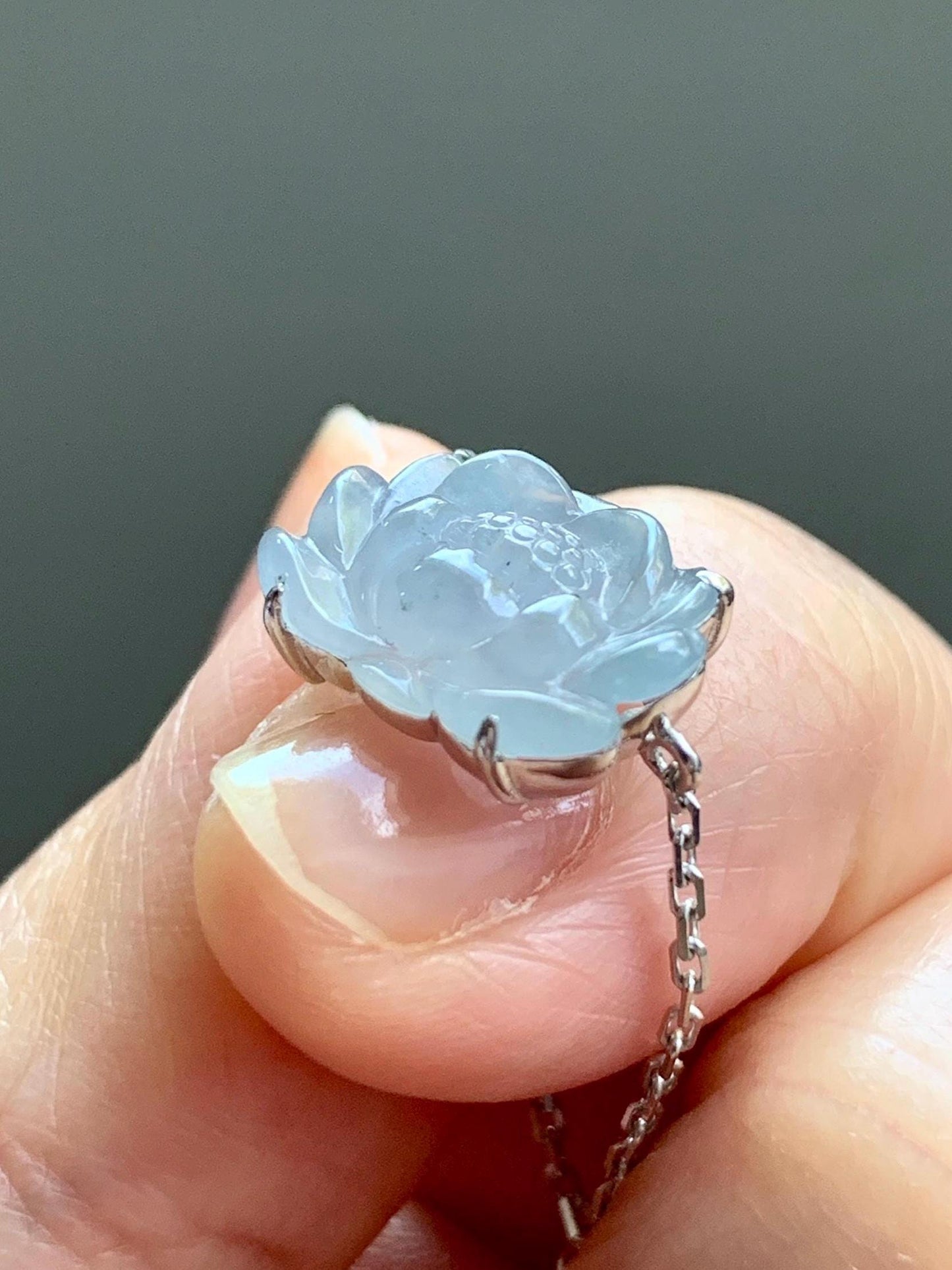 Certified Natural Burmese Icy Translucent Light Dusty Blue Jadeite Lotus Flower Chain Ring 18K White Gold Adjustable 天然缅甸冰淡篮翡翠莲花镶嵌戒指 3039