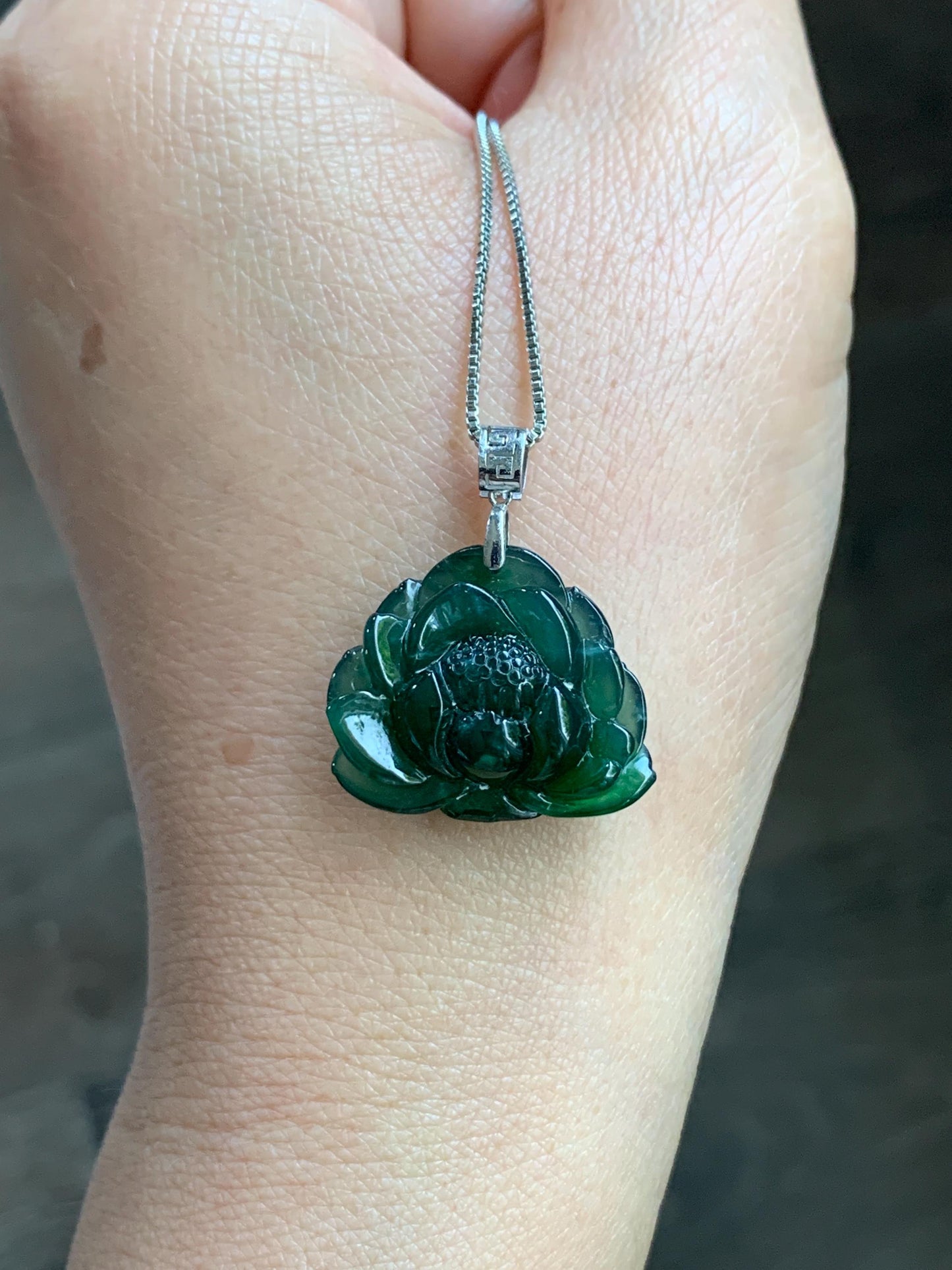 Certified Natural Guatemalan Icy Highly Translucent Intense Teal Green Jadeite Lotus Flower Pendant 18K White Gold 4.53g 天然冰危深绿翡翠莲花镶嵌吊坠 3177