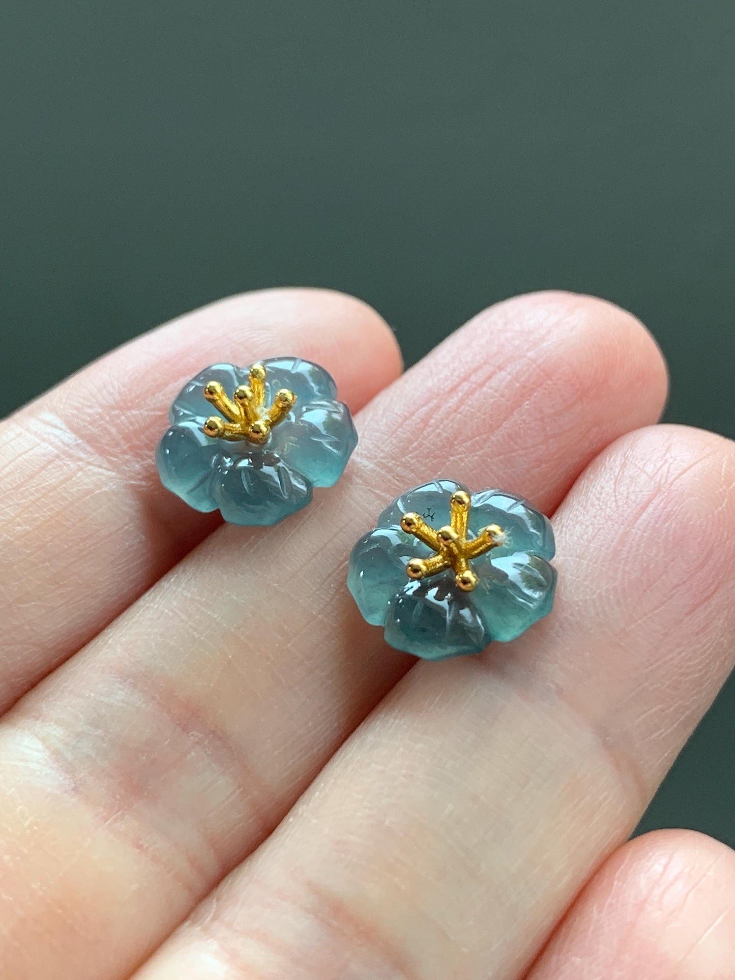 Natural Guatemalan Icy Highly Translucent Gelatinous Deep Indigo Blue Jadeite Cherry Blossom Stud Earring Sterling Silver 天然高冰危蓝翡翠梅花银镶耳钉