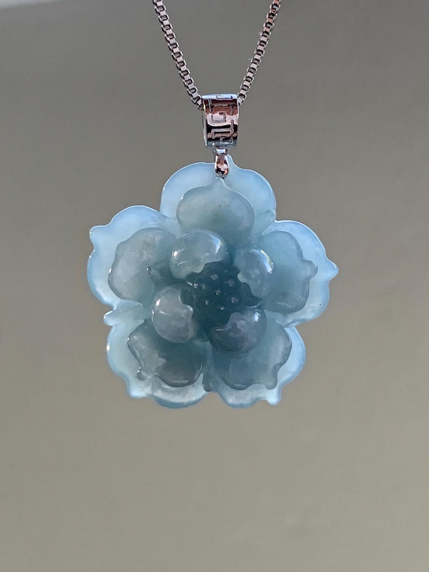 Natural Guatemalan Icy Translucent Light Dusty Blue Jadeite Lotus Flower Pendant 18K White Gold 5g 天然冰危淡蓝翡翠莲花镶嵌吊坠 DLH620A