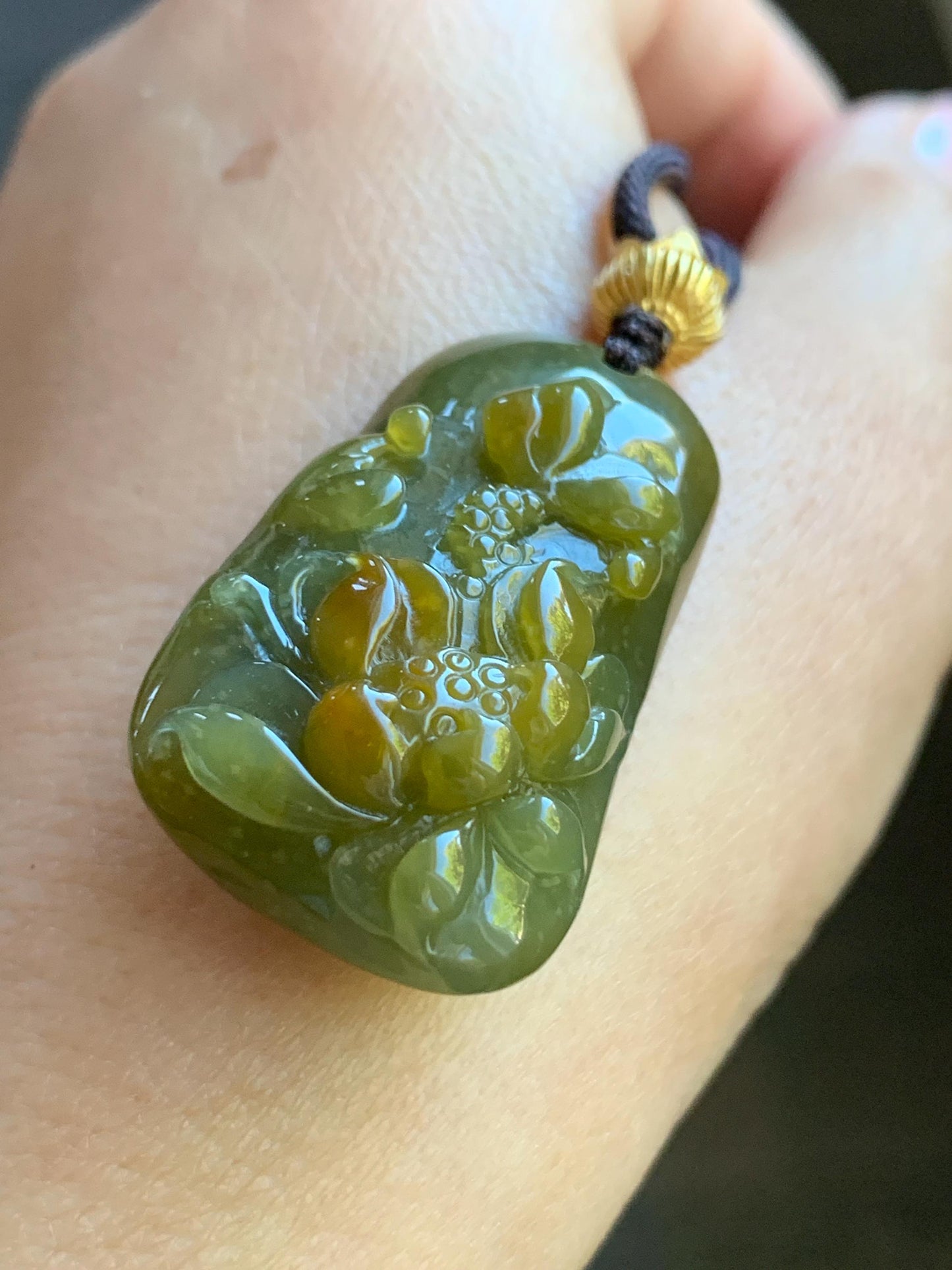 Natural Guatemalan Icy Translucent Dark Tea Yellow Marbled Jadeite Lotus Flower Praying Monk Pendant Rope Necklace 26” 天然冰危茶黄翡翠莲花悟道吊坠