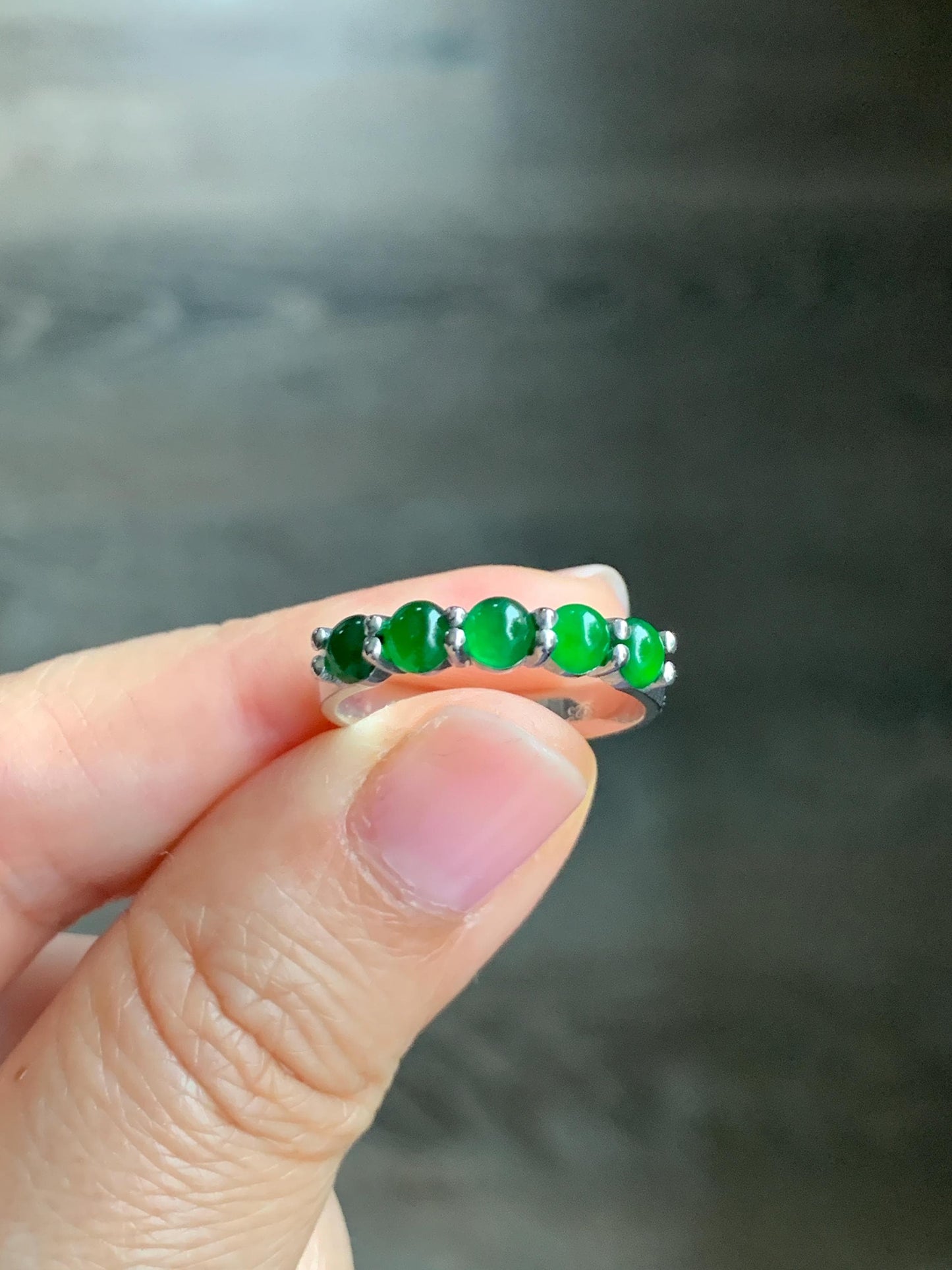Certified Natural Guatemalan Premium Icy Translucent Vibrant Green 5-Stone Jadeite Band Ring Size 7 Sterling Silver 2.90g 天然老种冰危绿翡翠镶嵌排戒 3038