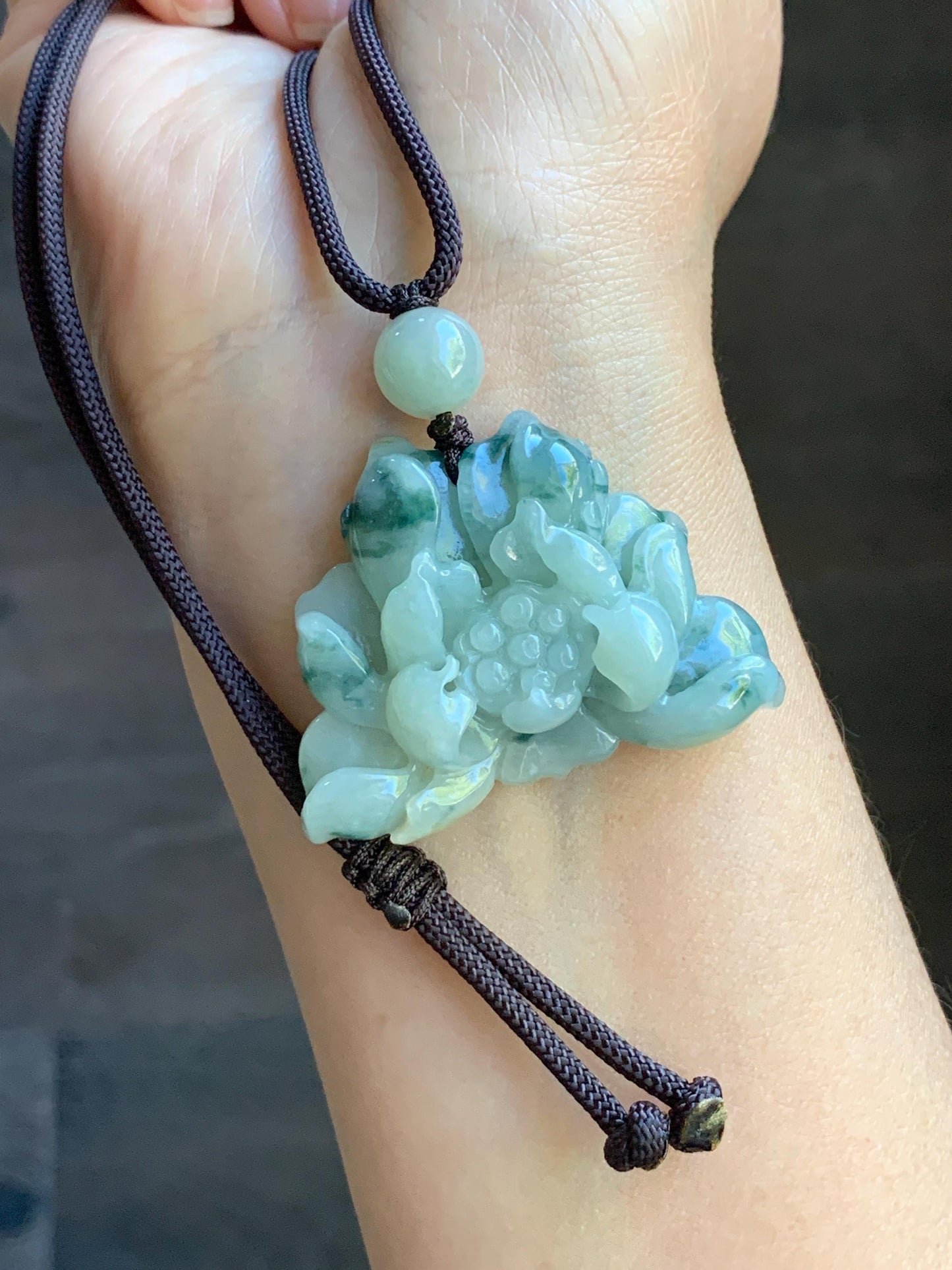 Natural Burmese Translucent Yellow & Green Marbling Tricolored Jadeite Carved Lotus Flower Rope Necklace Adjustable 30” 25g 天然缅甸糯种三彩翡翠莲花吊坠项链