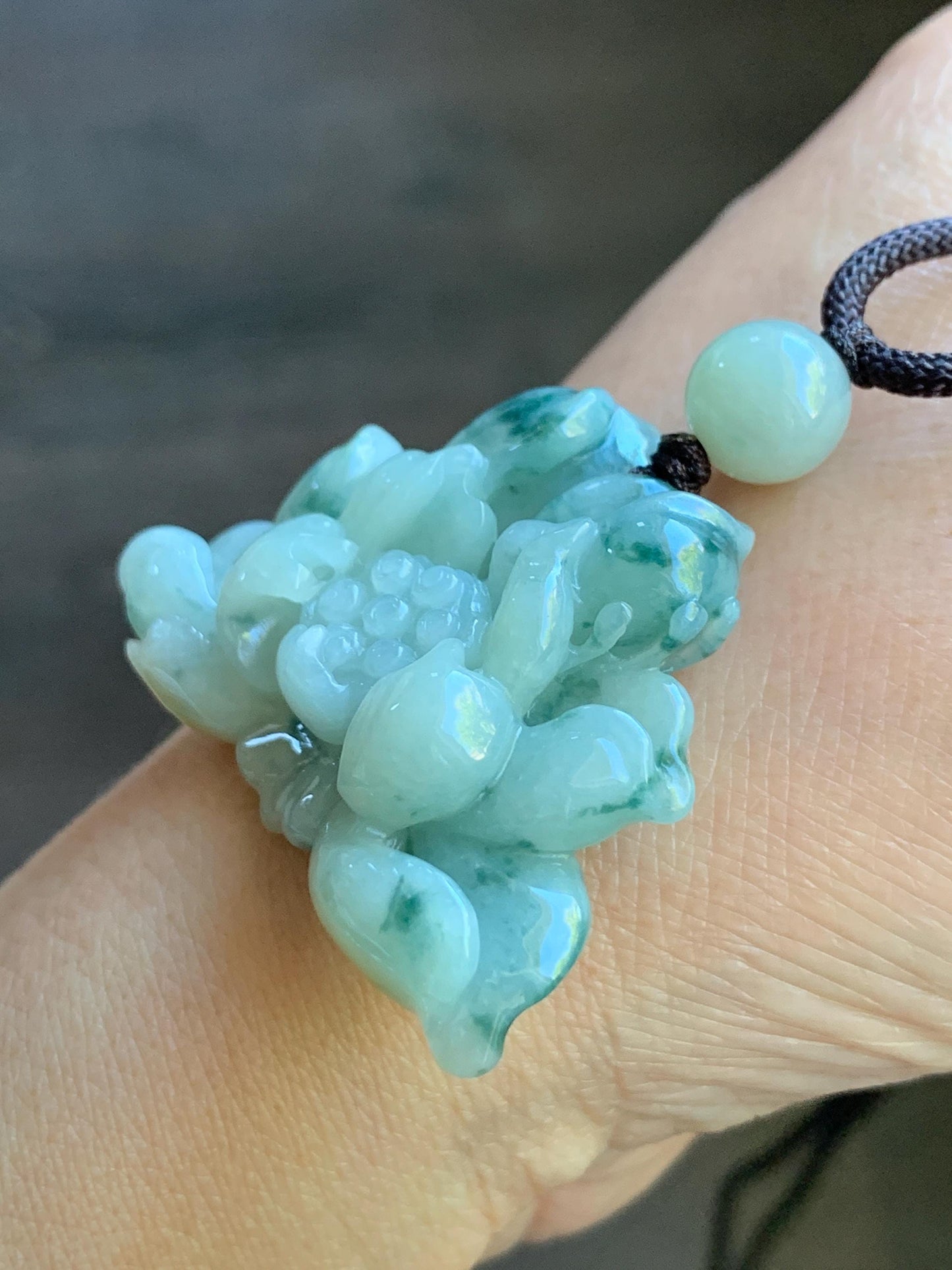 Natural Burmese Translucent Yellow & Green Marbling Tricolored Jadeite Carved Lotus Flower Rope Necklace Adjustable 30” 25g 天然缅甸糯种三彩翡翠莲花吊坠项链