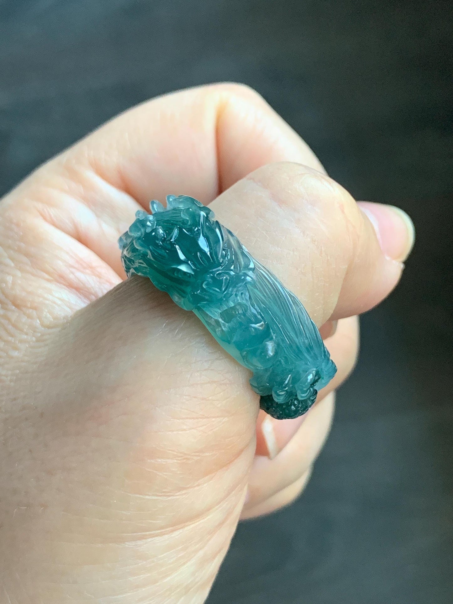 Certified Natural Guatemalan Premium Icy Translucent Teal Blue Jadeite Engraved Dragon Band Ring size 13 US 11.84g 天然冰胶起光危深蓝飘绿花翡翠盘龙戒圈戒指 3175
