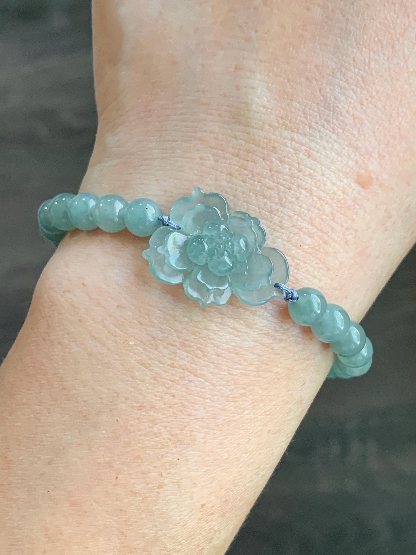 Natural Guatemalan Icy Highly Translucent Light Dusty Teal Blue Jadeite Lotus Flower Beaded Bracelet 6.4mm 7” 14g 天然冰透危淡蓝绿翡翠莲花圆珠手串
