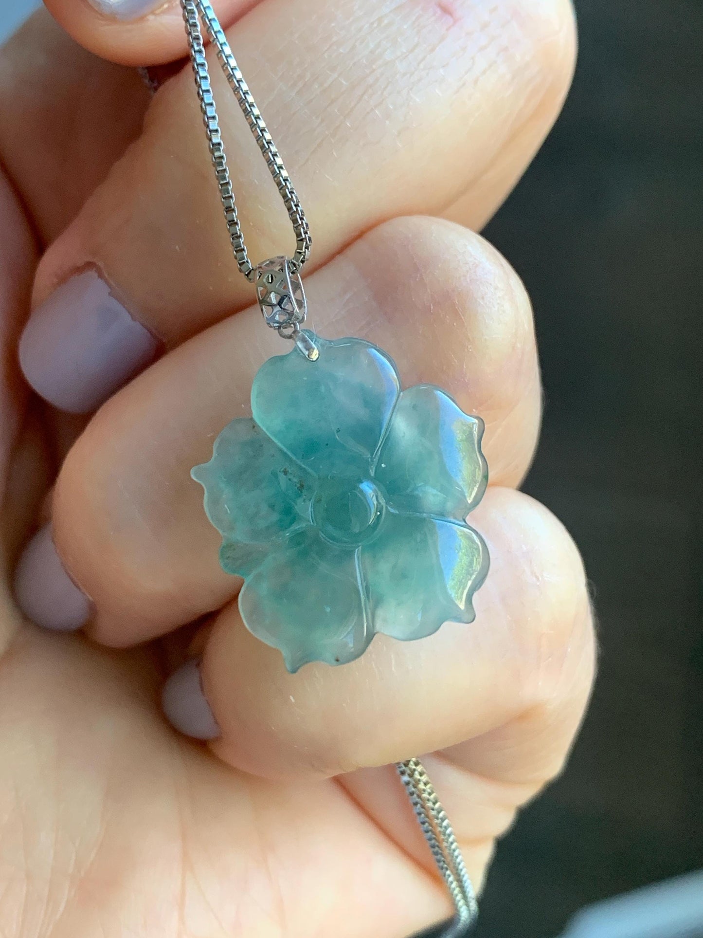 Natural Guatemalan Icy Highly Translucent Teal Blue Jadeite Lotus Flower Pendant 18K White Gold 3g 天然冰危蓝翡翠莲花镶嵌吊坠 DLH620C