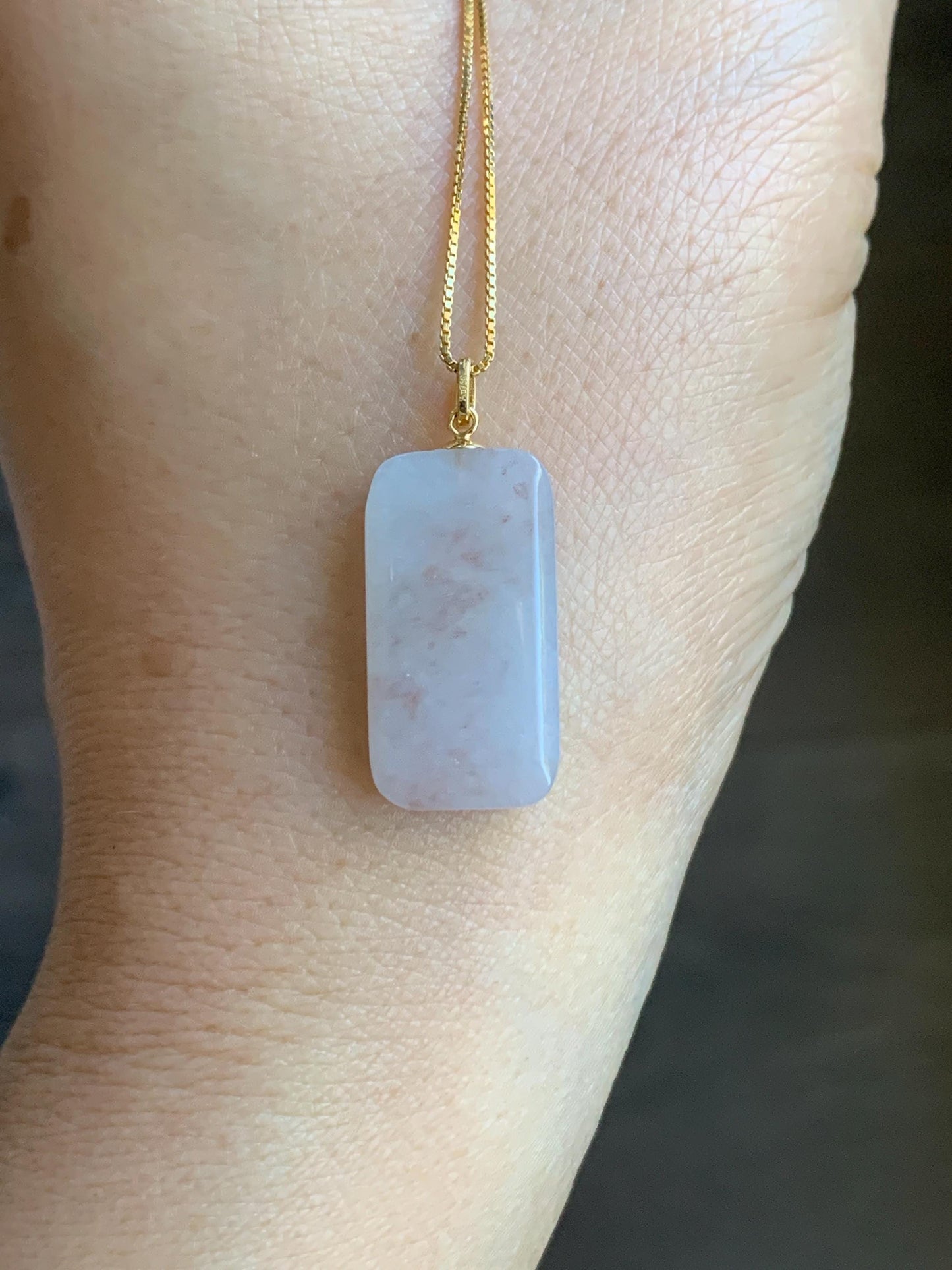 Petite Natural Burmese Icy Translation Golden Marbled Jadeite Rectangle Wu Shi Pai Pendant 18K Yellow Gold 4g 天然缅甸冰桂花糕撒金翡翠小无事牌镶嵌吊坠