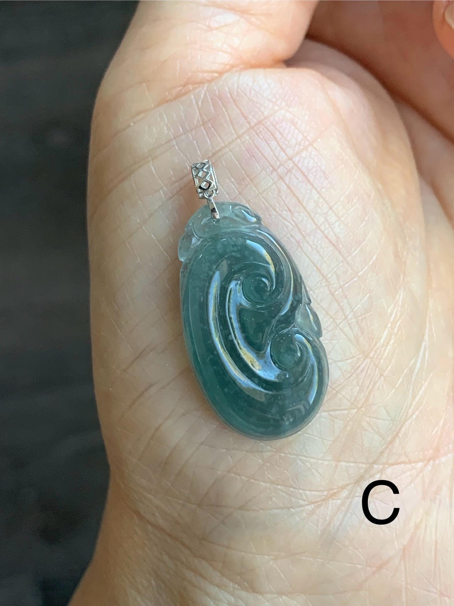 Petite Natural Guatemalan Icy Translucent Teal Blue Teal Green Jadeite Ruyi Amulet Pendant 18K White Gold 天然老种冰危蓝绿翡翠如意镶嵌吊坠 XRY614