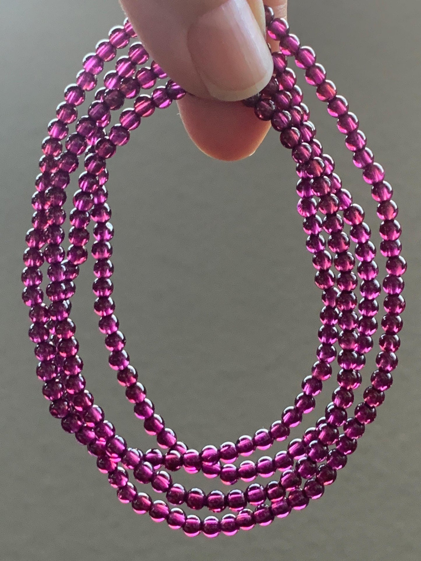 Natural Icy Highly Translucent Intense Raspberry Purple Rhodolite Garnet Petite Beads Layered Beaded Bracelets 天然冰透起光紫牙乌石榴石手串