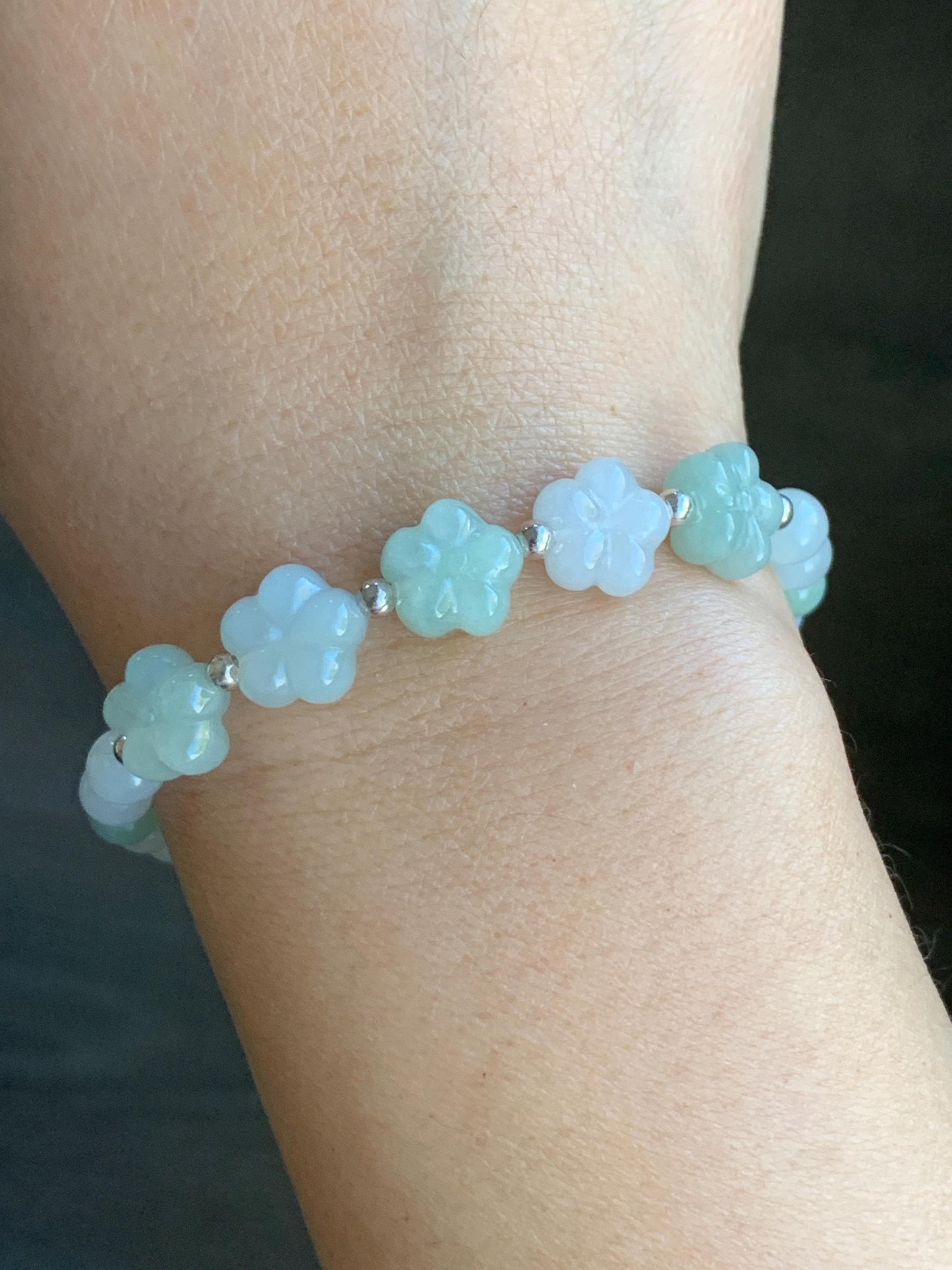 Natural Burmese Icy Translucent Light Green & White Jadeite Chery Blossom Beaded Bracelet Sterling Silver 6.75” 12g 天然缅甸白冰晴底翡翠梅花圆珠手串