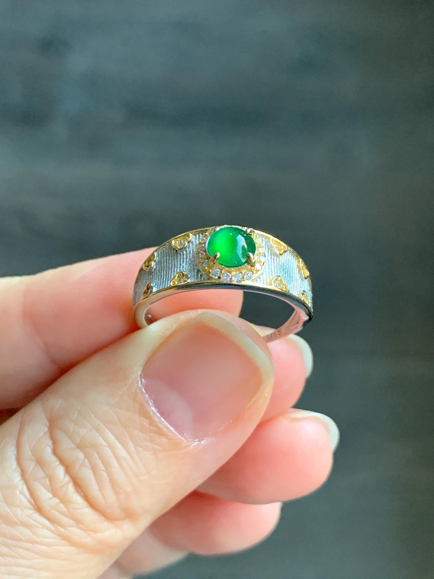 Natural Guatemalan Icy Translucent Vibrant Green Round Jadeite Band Style Ring S925 Sterling Silver Size 7 Adjustable 天然冰危绿翡翠银镶戒指 MLR120