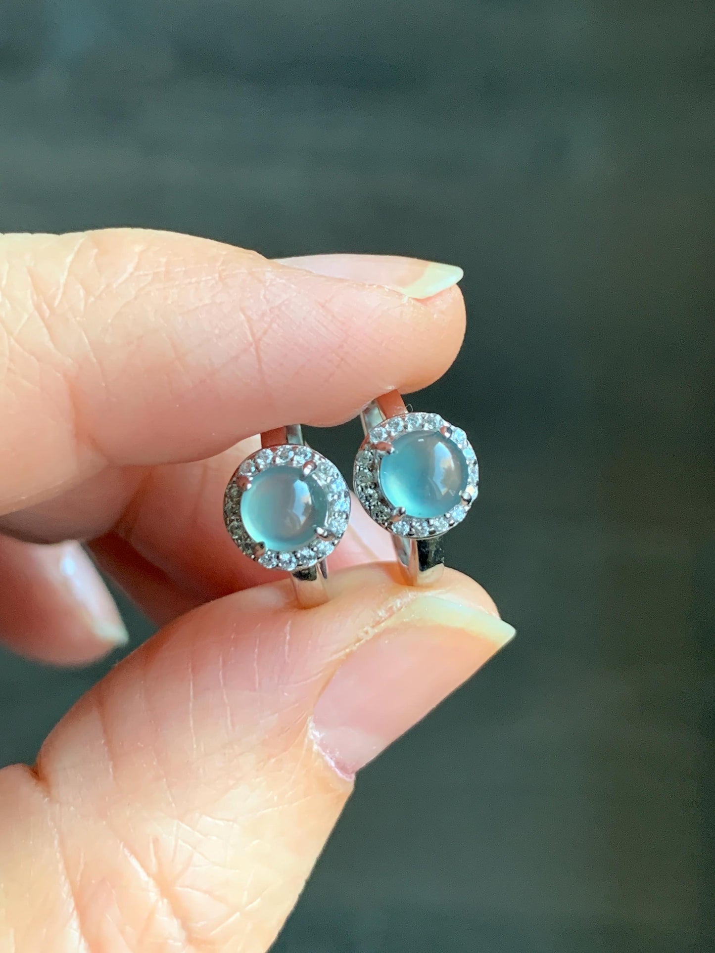 Natural Guatemalan Icy Highly Translucent Light Blue Jadeite Halo Style Huggie Hoop Earrings Sterling Silver 天然冰危起光淡蓝翡翠镶嵌耳包 DLB1028
