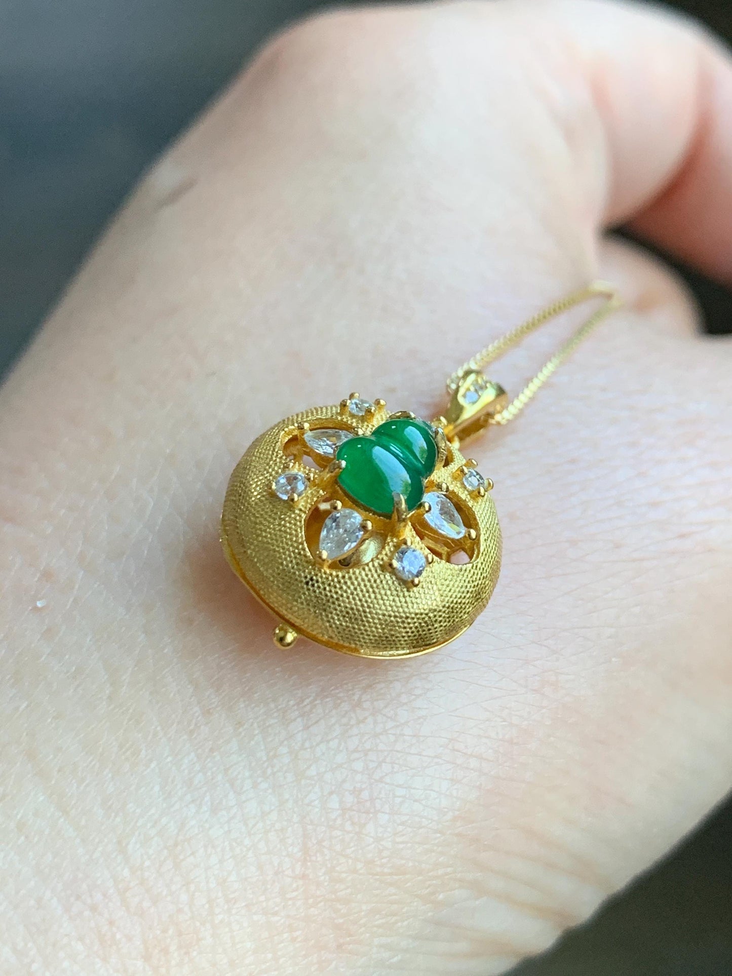 Natural Guatemalan Icy Translucent Vibrant Green Jadeite Hulu Gourd Locket Pendant S925 Sterling Silver Yellow Gold Overlay 天然高危冰绿翡翠葫芦镶嵌吊坠