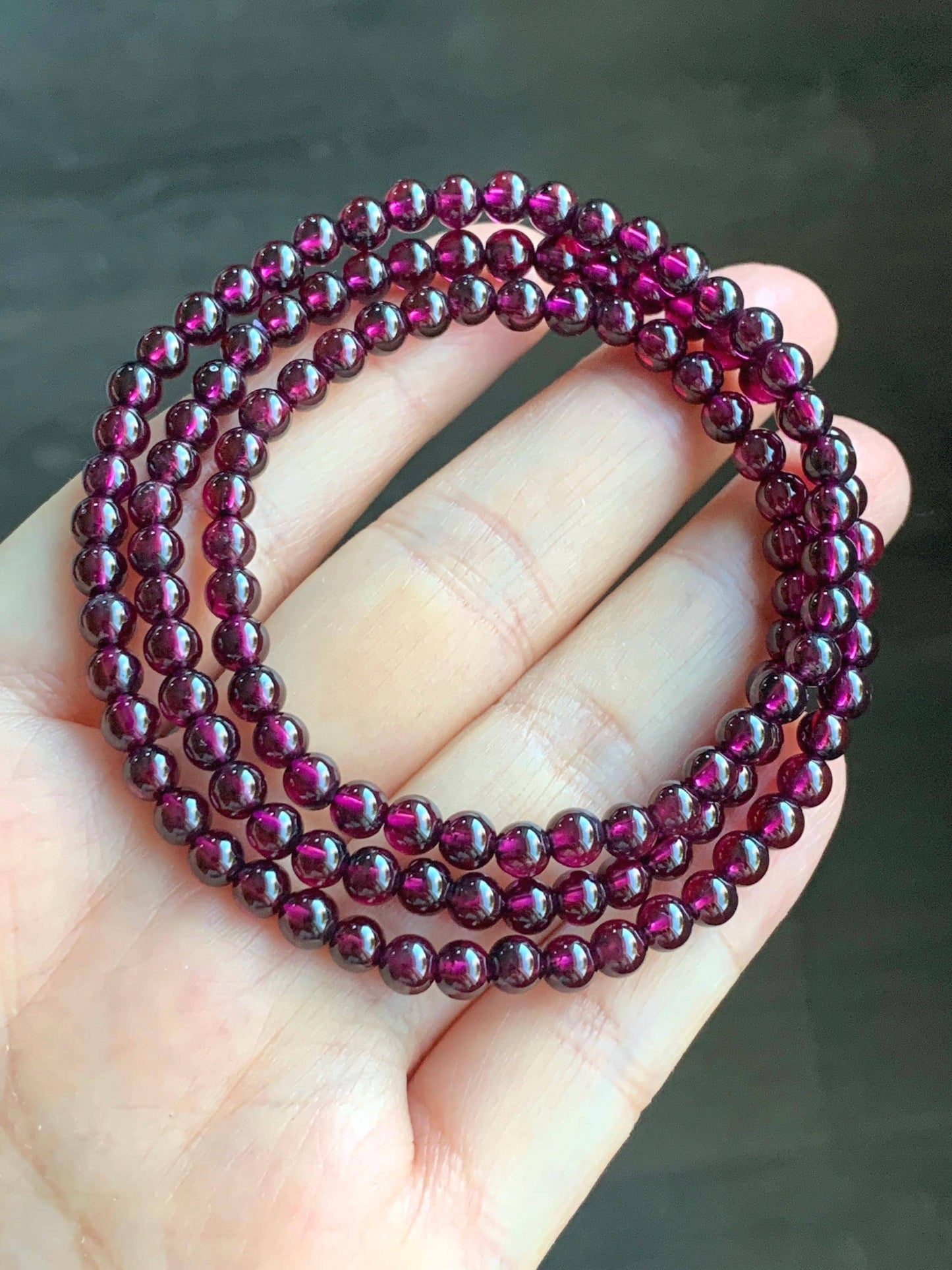 Natural Icy Highly Translucent Deep Raspberry Purple Rhodolite Garnet Beads Triple Layered Beaded Bracelets 4.5mm 24g 天然冰透起光紫牙乌石榴石手串