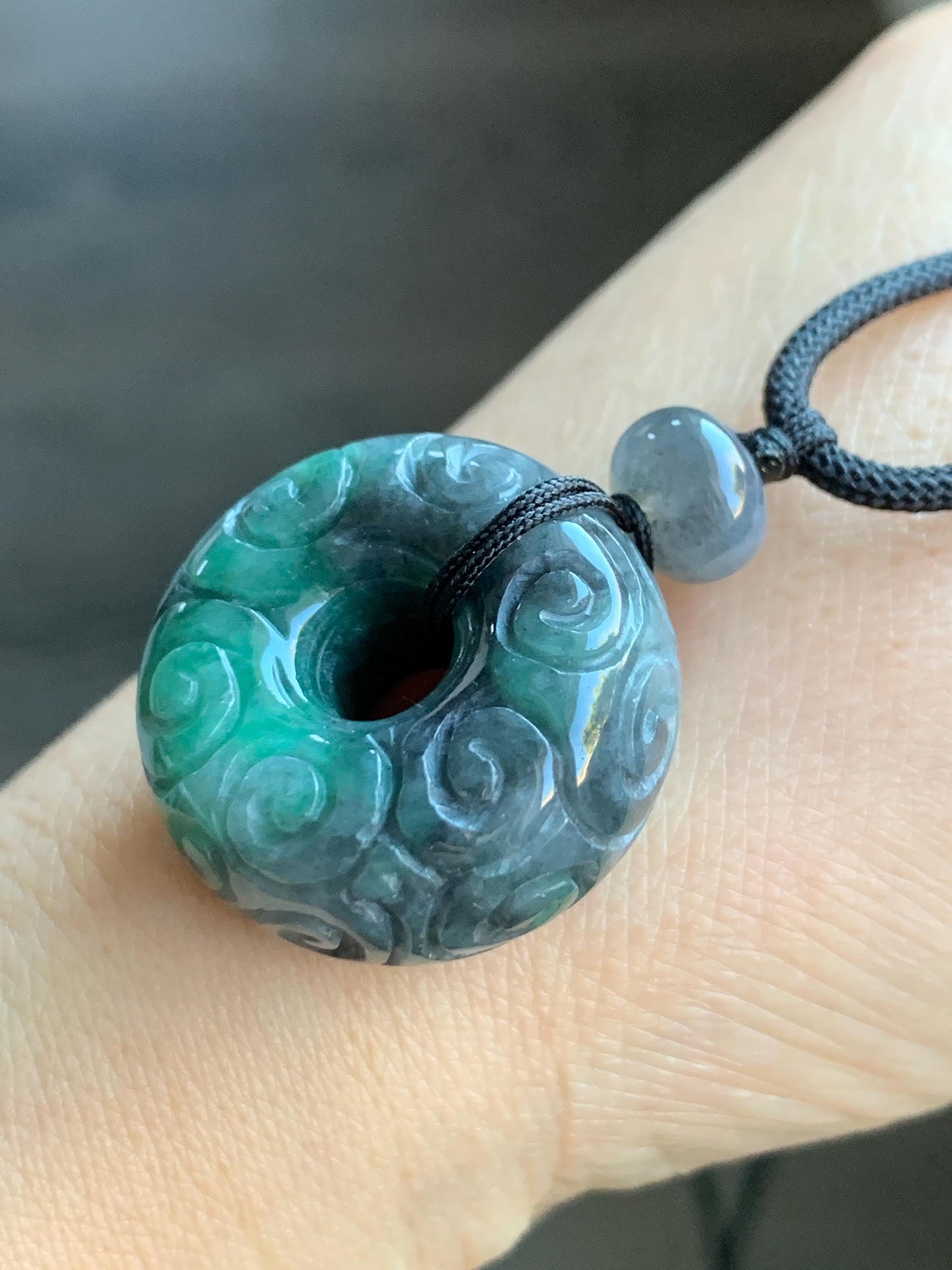 Natural Grade A Icy Translucent Wuji Vibrant Green Marbled Jadeite Pudgy Ping An Kou Donut Pendant Rope Necklace 25” 22g 天然乌鸡飘绿翡翠仿古平安肥扣吊坠