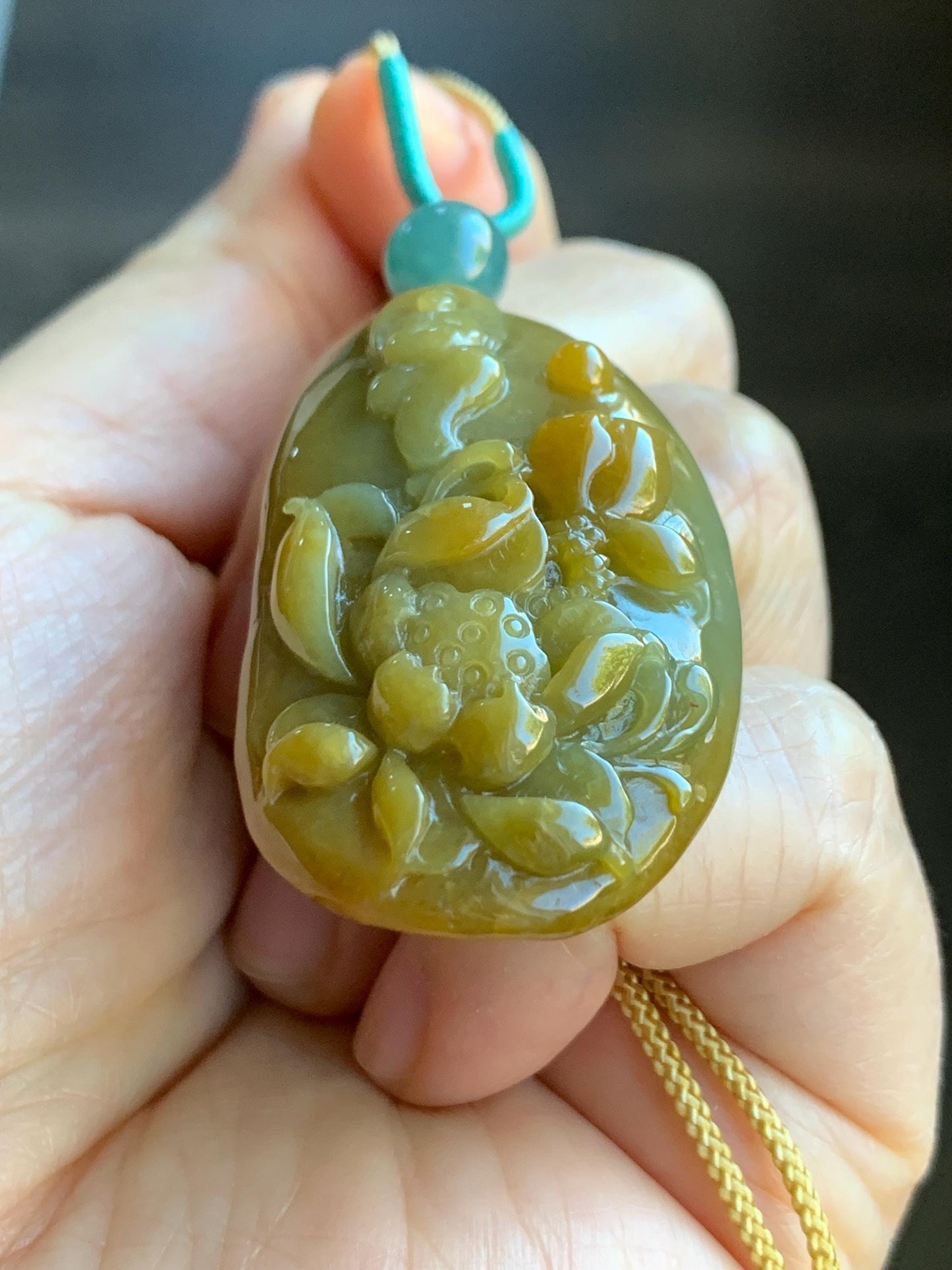 Natural Grade A Icy Translucent Intense Yellow Marbled Jadeite Lotus Flower & Chanting Monk Pendant Rope Necklace 25” 27g 天然冰危油黄翡翠梅花鹿吊坠挂件