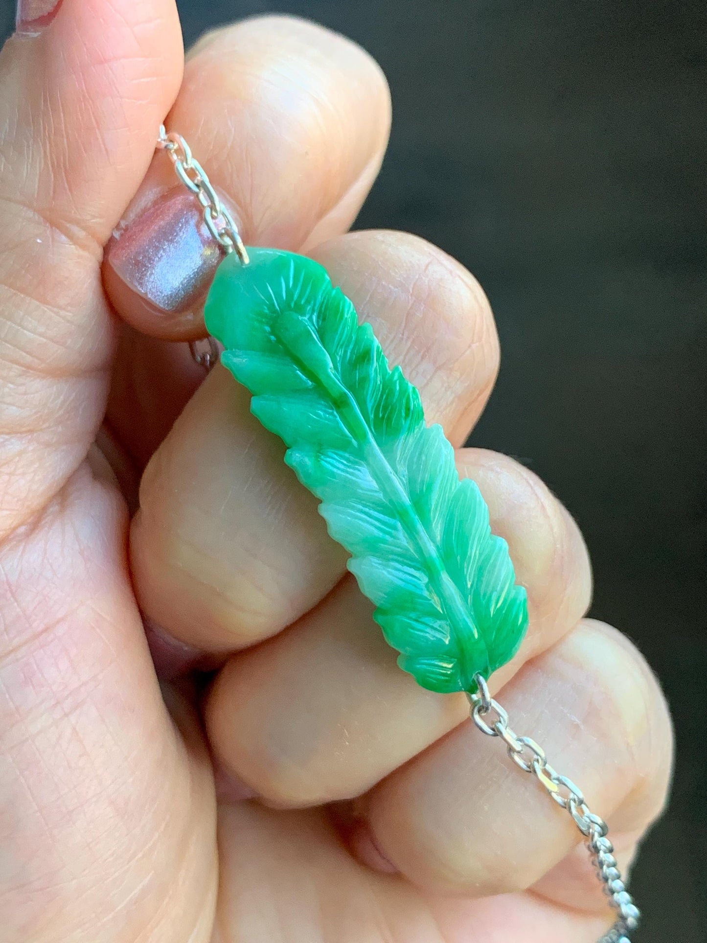 Natural Burmese Translucent Vibrant Green Marbled Jadeite Carved Feather Chain Bracelet 999 Sterling Silver 6.75”-7.75” 5g 天然缅甸辣绿飘花翡翠羽毛足银手链