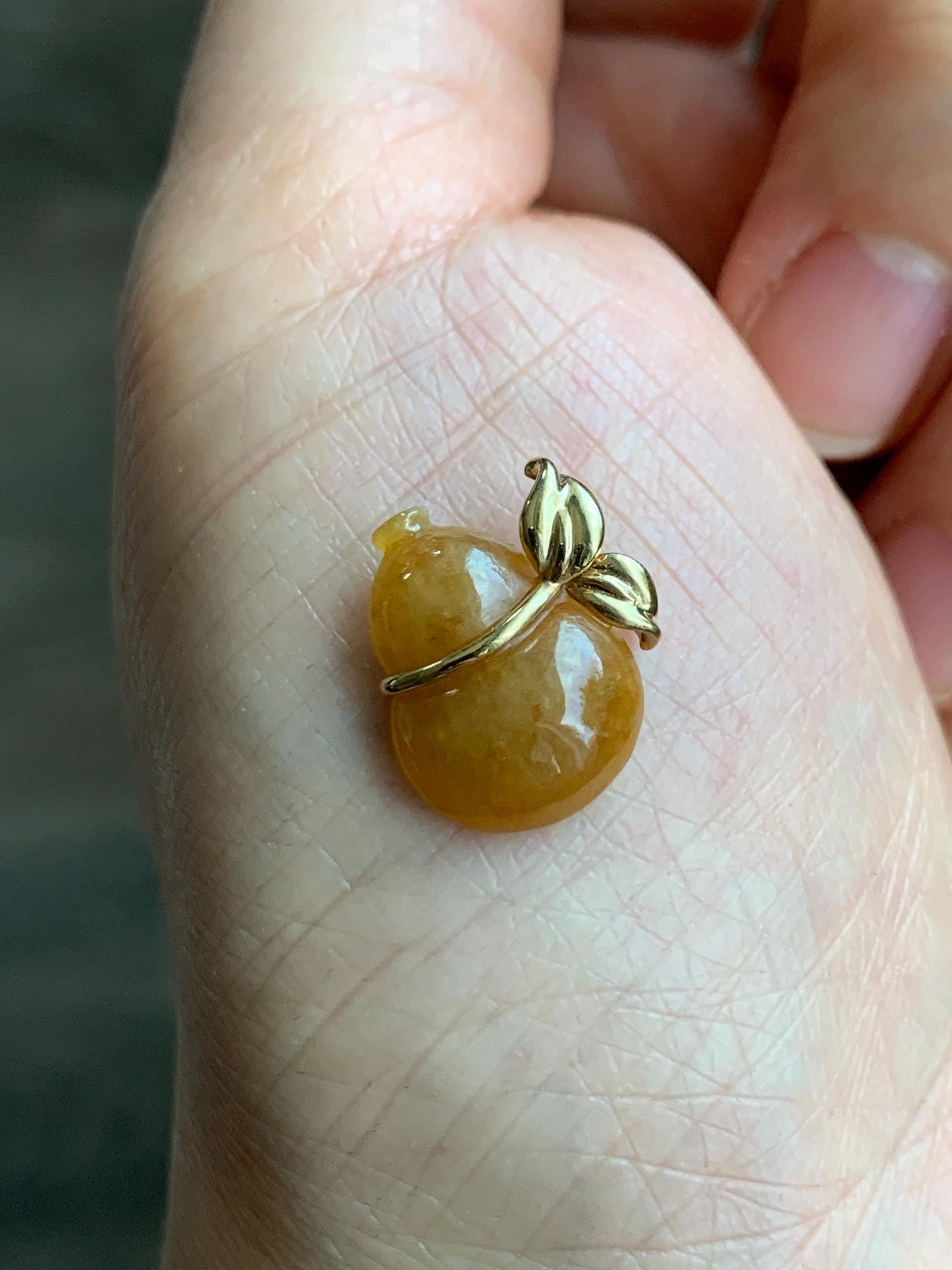Certified Grade A Natural Icy Translucent Intense Yellow Jadeite Gourd Hulu Pendant 18K Yellow Gold 1.84g 天然冰浓黄翡葫芦镶嵌吊坠 4097
