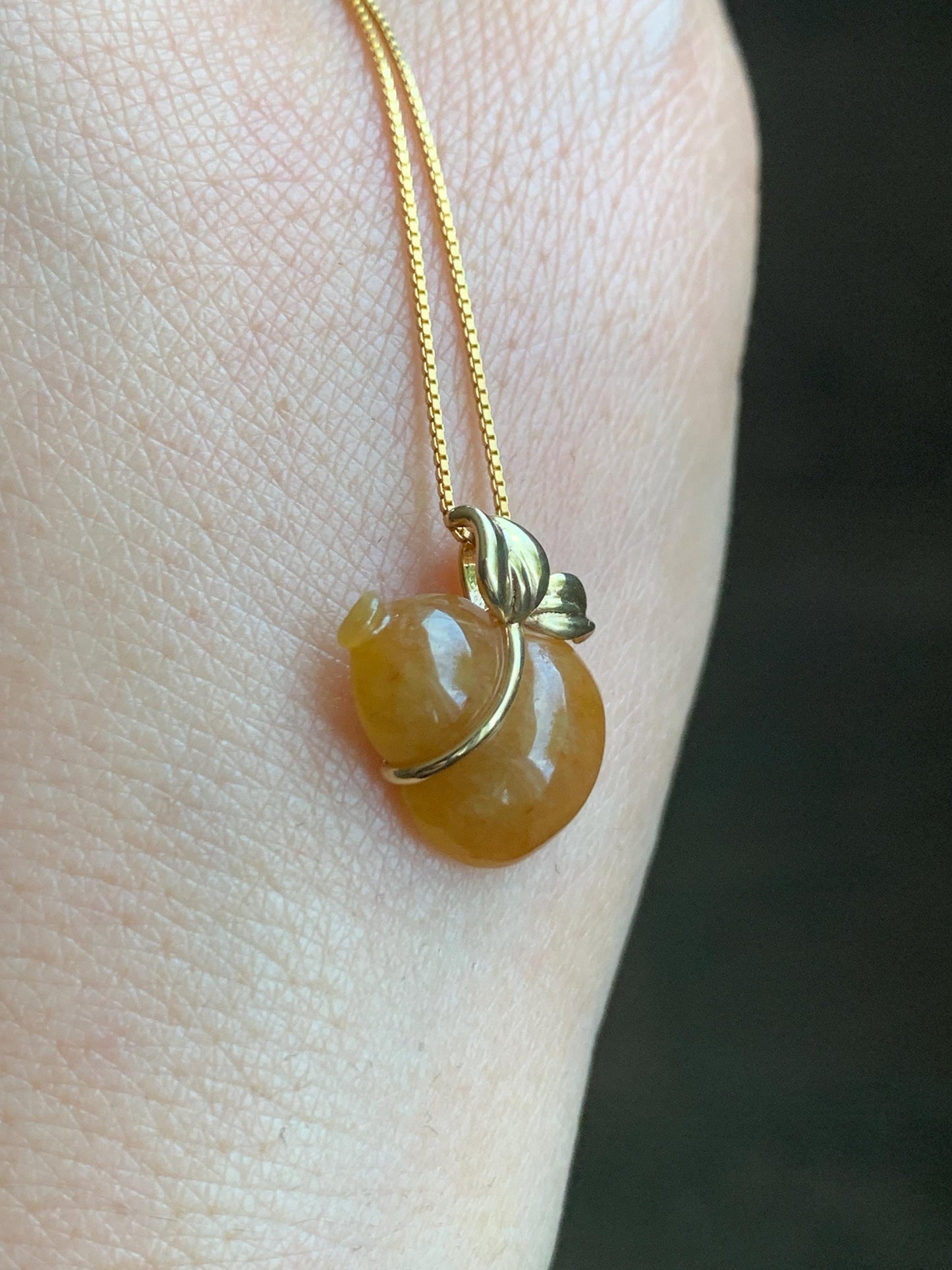 Certified Grade A Natural Icy Translucent Intense Yellow Jadeite Gourd Hulu Pendant 18K Yellow Gold 1.84g 天然冰浓黄翡葫芦镶嵌吊坠 4097