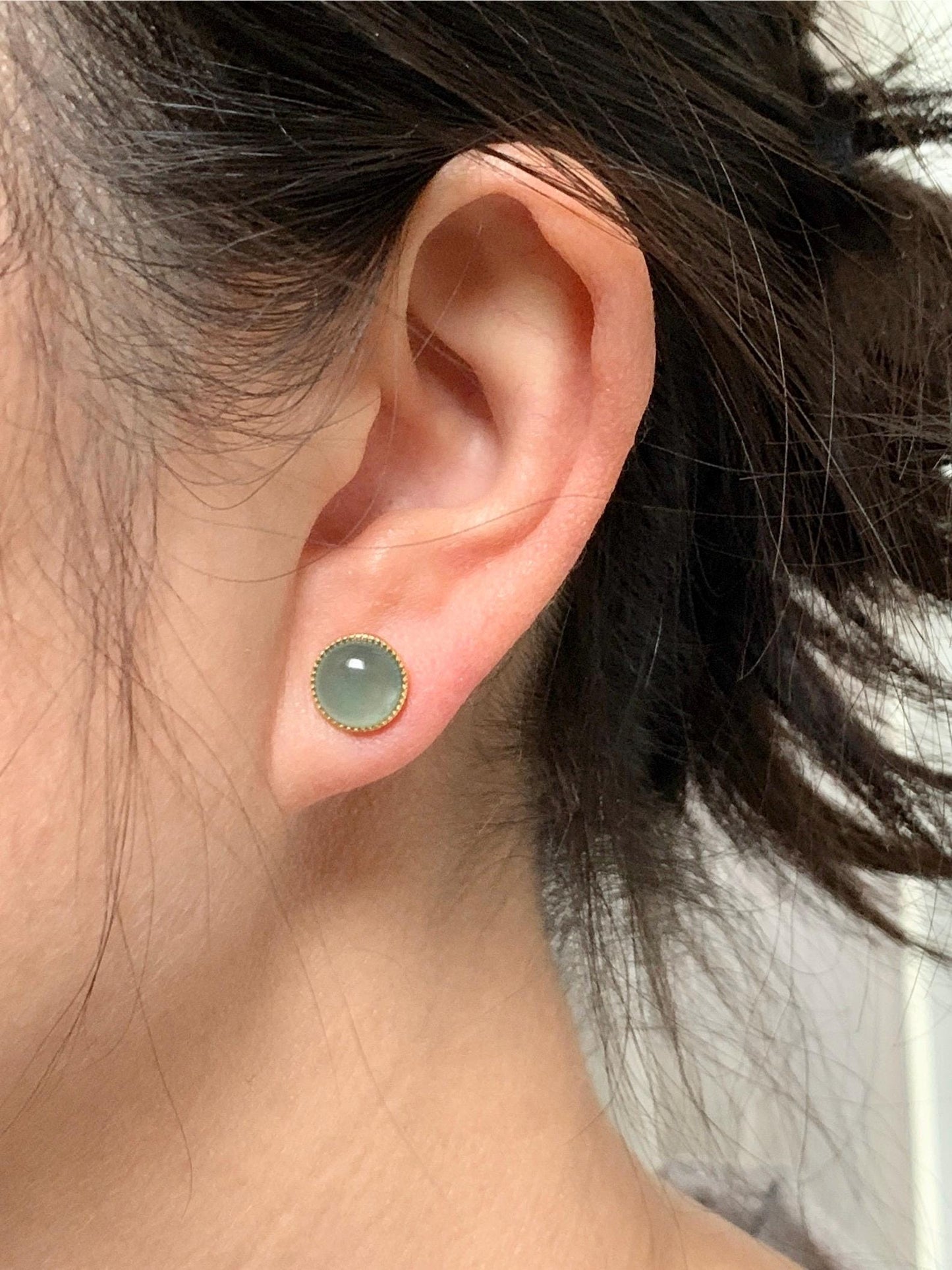Natural Guatemalan Icy Highly Translucent Light Teal Green Jadeite Round Stud Earrings Sterling Silver Yellow Gold Finish 天然冰危浅绿翡翠蛋面银镶耳钉