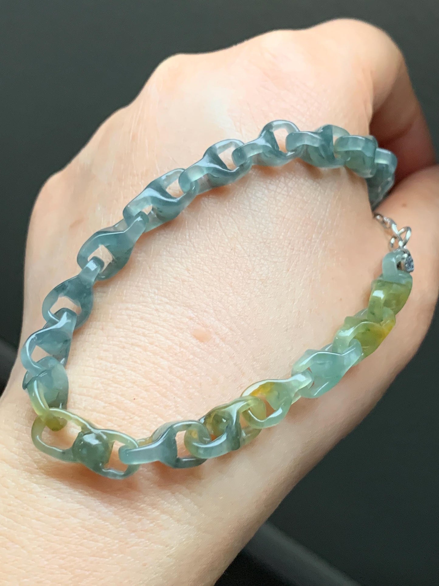 Certified Natural Guatemalan Icy Blue Yellow Marbled Jadeite Interlocked Dragon Bone Links Necklace Sterling Silver 天然冰危蓝飘花翡翠龙骨环环相扣项链 1675