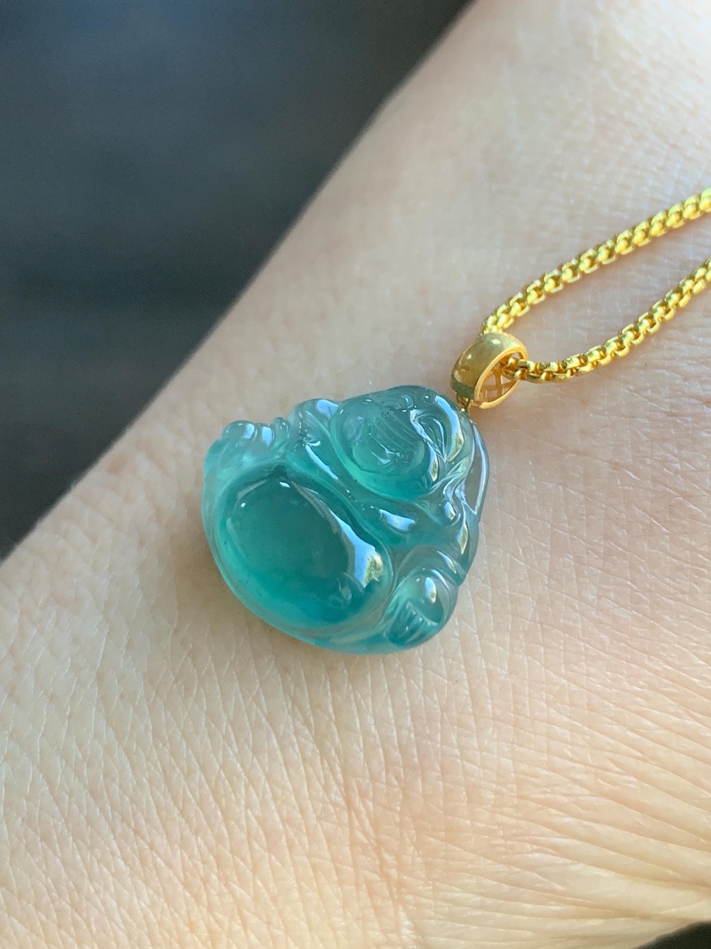 Natural Grade A Guatemalan Premium Icy Highly Translucent Teal Green Jadeite Buddha Pendant 18K Yellow Gold Bail 2g 天然冰危蓝绿起光翡翠佛公镶嵌吊坠