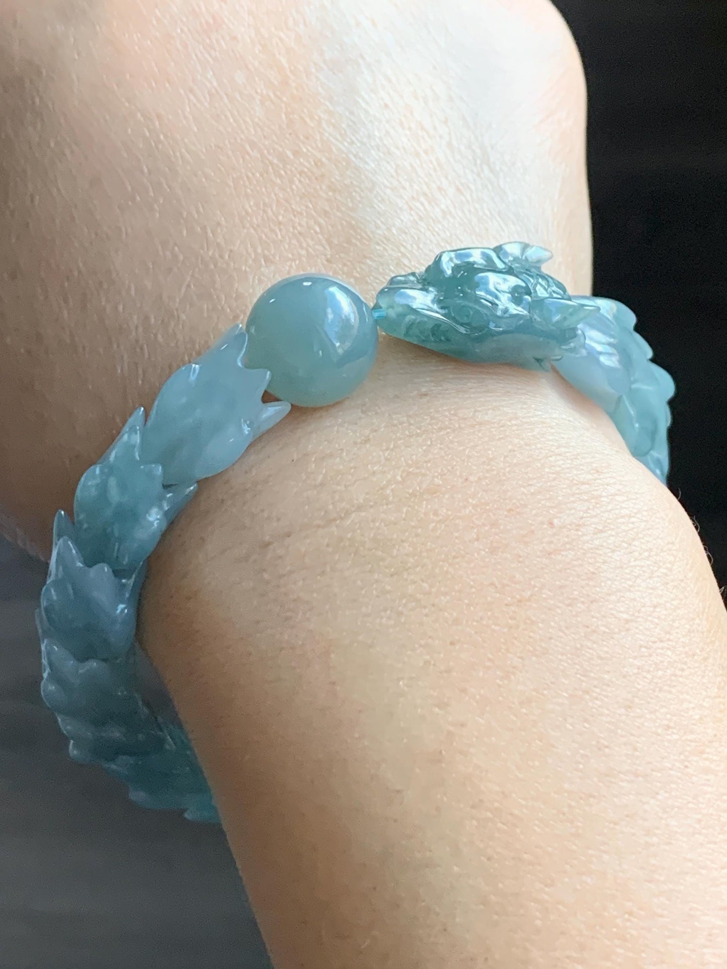 Natural Guatemalan Icy Translucent Gelatinous Dusty Light Blue Jadeite Carved Dragon Bone & Sphere Beaded Bracelet 7.5” 45g 天然冰胶危淡蓝翡翠龙骨翡翠珠手串