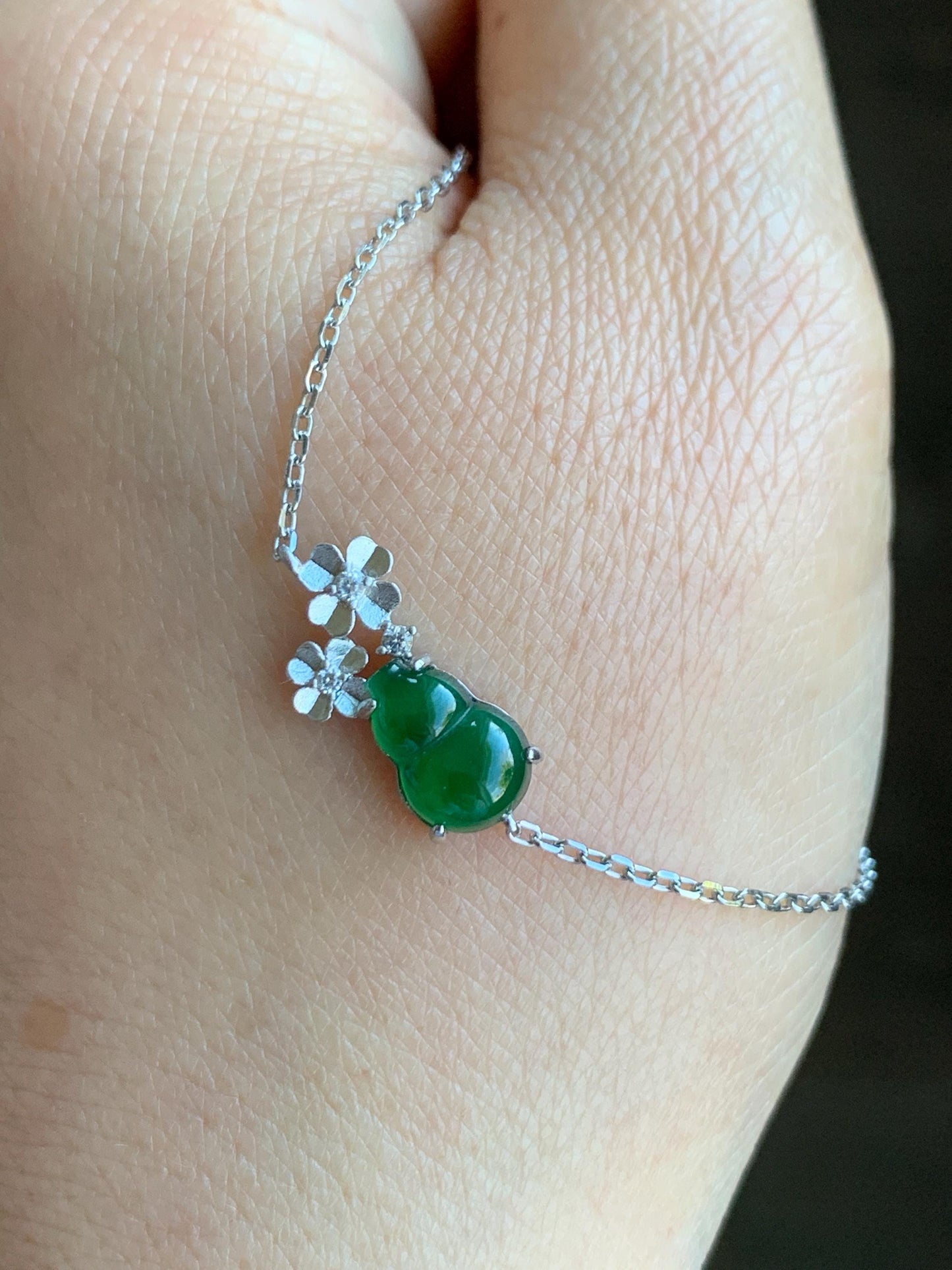 Natural Grade A Guatemalan Icy Translucent Vibrant Green Gourd Hulu Jadeite & Flowers Chain Bracelet Sterling Silver 6.5" 天然冰危绿翡翠葫芦梅花银手链