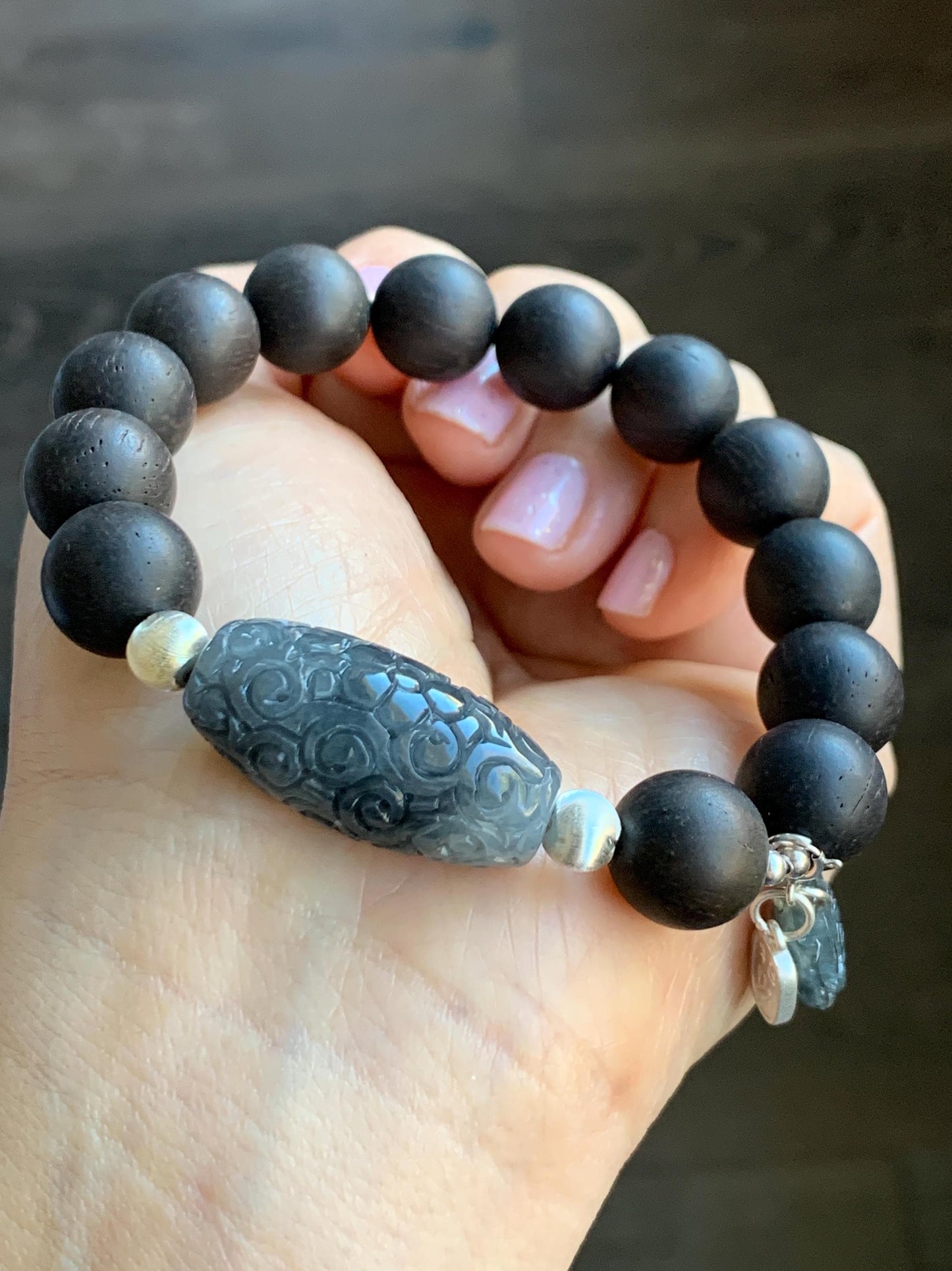 Natural Grade A Icy Translucent Wuji Jadeite Engraved Dzi Bead Rose Charm Wood Beads Beaded Bracelet Sterling Silver 7" 天然冰胶乌鸡翡翠天珠玫瑰花随意扣木珠手串