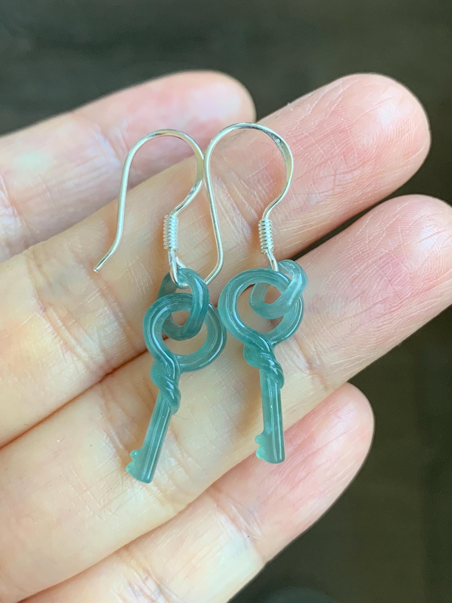 Natural Guatemalan Icy Highly Translucent Dusty Teal Blue Jadeite Keys w/ Interlocking Rings Dangle Earrings Sterling Silver 天然冰危蓝翡翠钥匙环环相扣耳钩