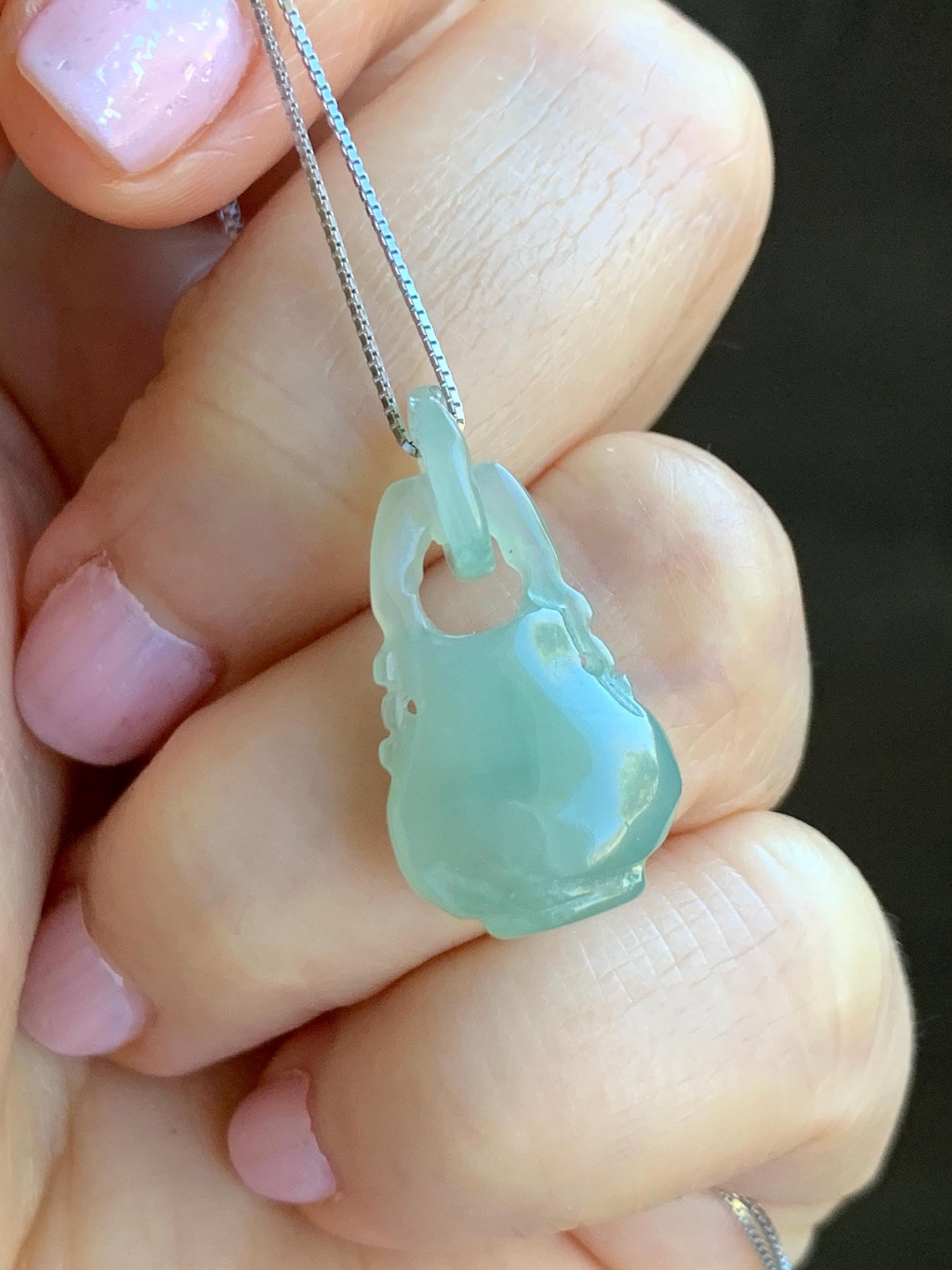 Natural Grade A Icy Translucent Gelatinous Light Green Jadeite Vase w/ Interlocking Bail Pendant Necklace Sterling Silver 天然冰胶晴底翡翠花瓶环环相扣吊坠
