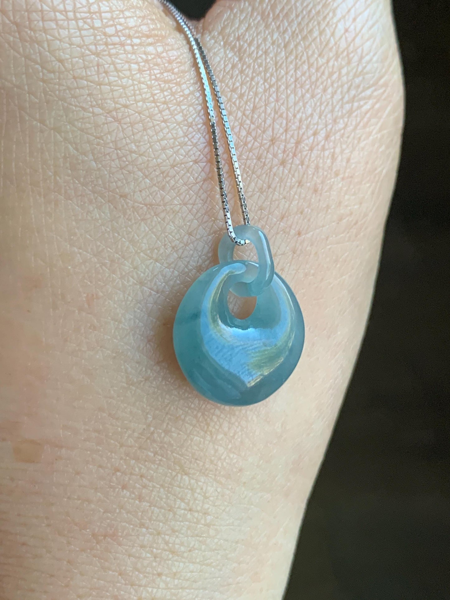 Natural Grade A Guatemalan Icy Translucent Dusty Blue Jadeite Donut w/ Interlocking Bail Pendant Necklace Sterling Silver 天然冰危蓝翡翠平扣环扣吊坠