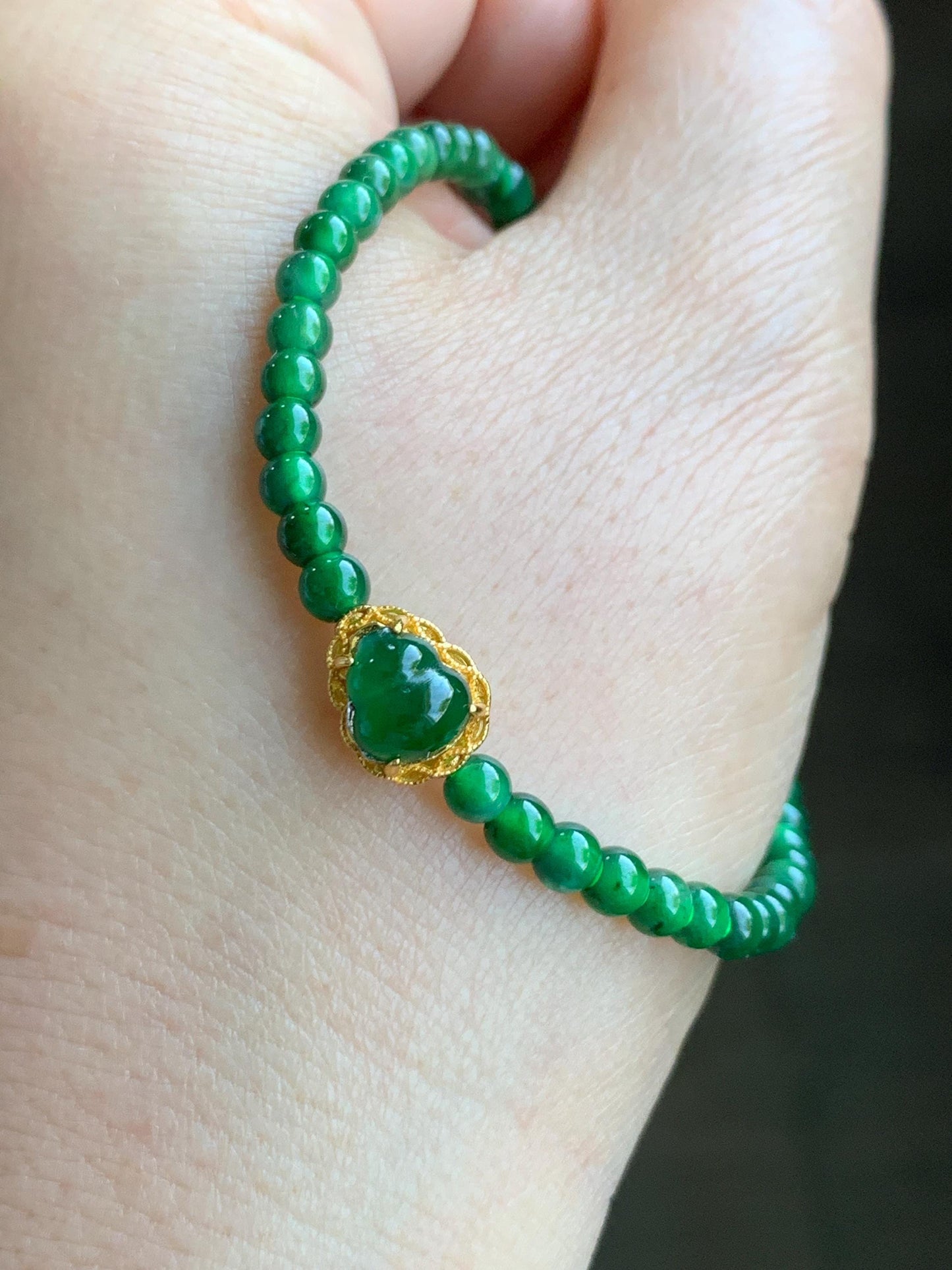 Natural Guatemalan Icy Translucent Vibrant Green Jadeite Beads Gourd Goldfish Charms Beaded Bracelet Sterling Silver 6.75” 天然冰危绿翡翠葫芦小圆珠手串