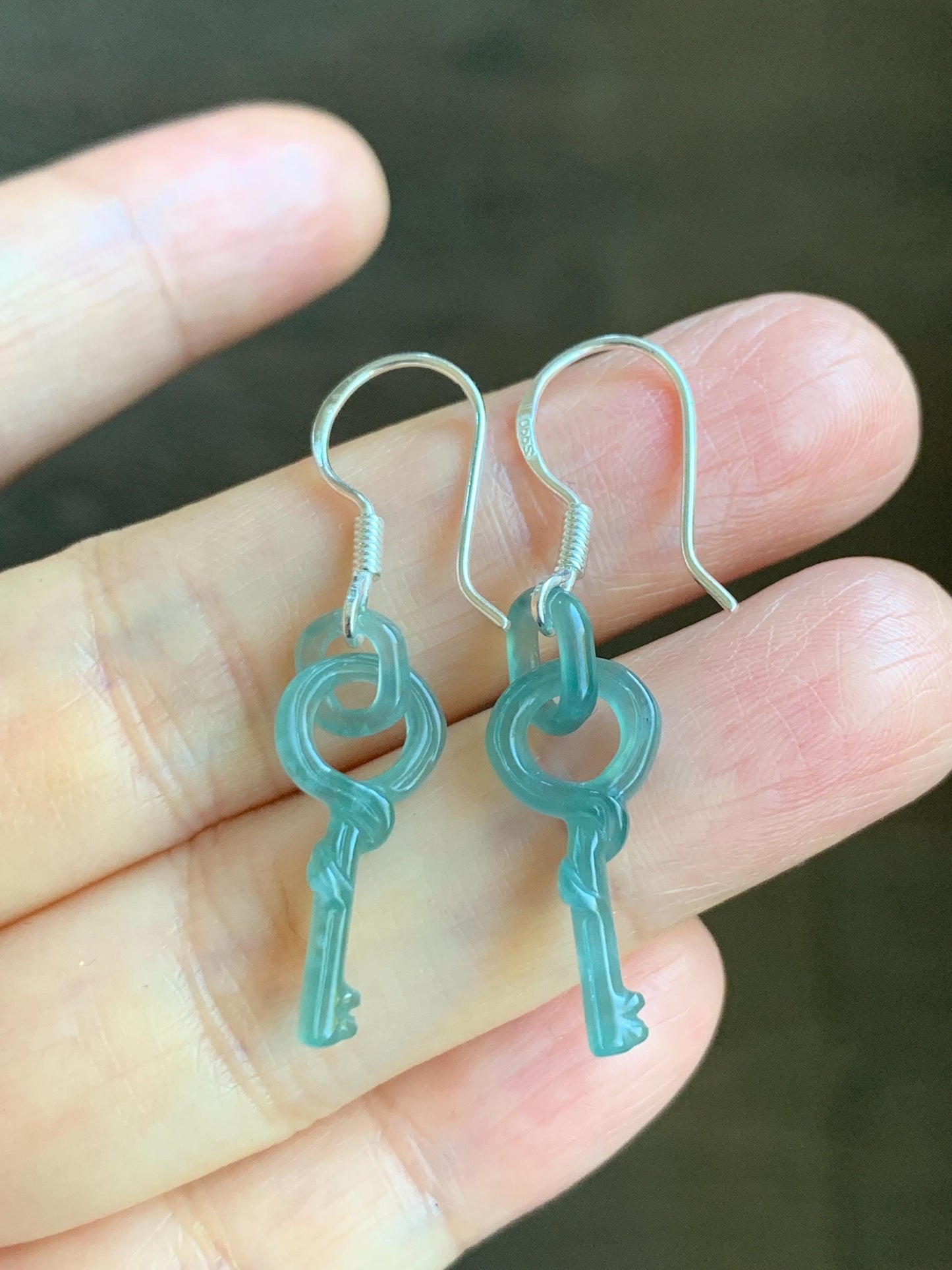 Natural Guatemalan Icy Highly Translucent Dusty Teal Blue Jadeite Keys w/ Interlocking Rings Dangle Earrings Sterling Silver 天然冰危蓝翡翠钥匙环环相扣耳钩