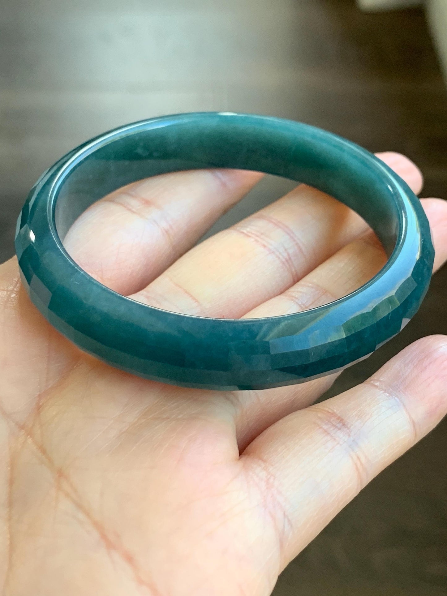 Certified Natural Grade A Guatemalan Icy Translucent Dark Blue Jadeite Faceted Bangle 55.89m 11.5x6.6mm 40.8g 天然老种冰危深蓝翡翠正圈切割面手镯 1352