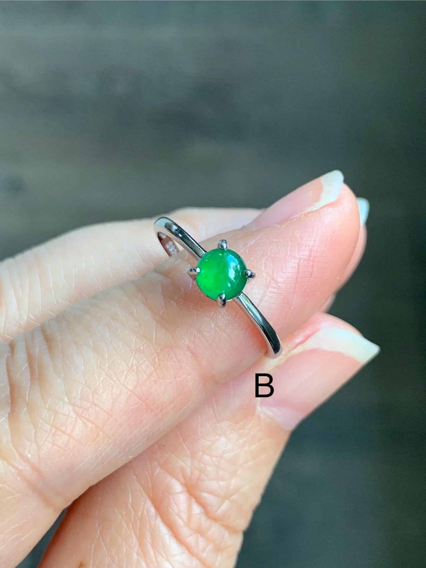 Natural Grade A Guatemalan Icy Translucent Vibrant Green Jadeite Solitaire Ring Stackable Sterling Silver Adjustable 天然冰危绿翡翠银镶戒指 XDK165