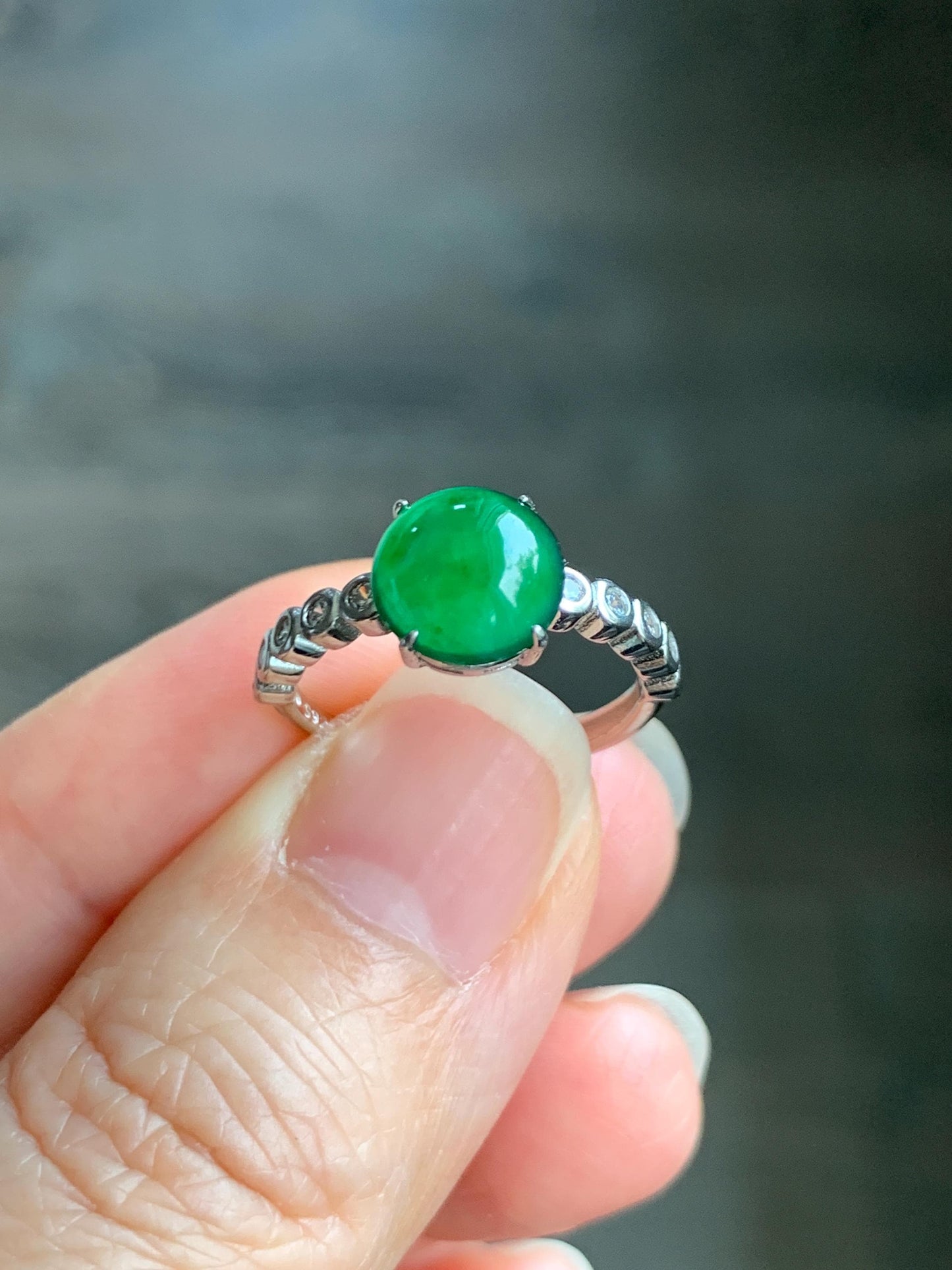 Natural Grade A Guatemalan Icy Translucent Vibrant Green Jadeite Solitaire Style Ring Sterling Silver Size Adjustable 天然冰危绿翡翠银镶戒指 WLY77